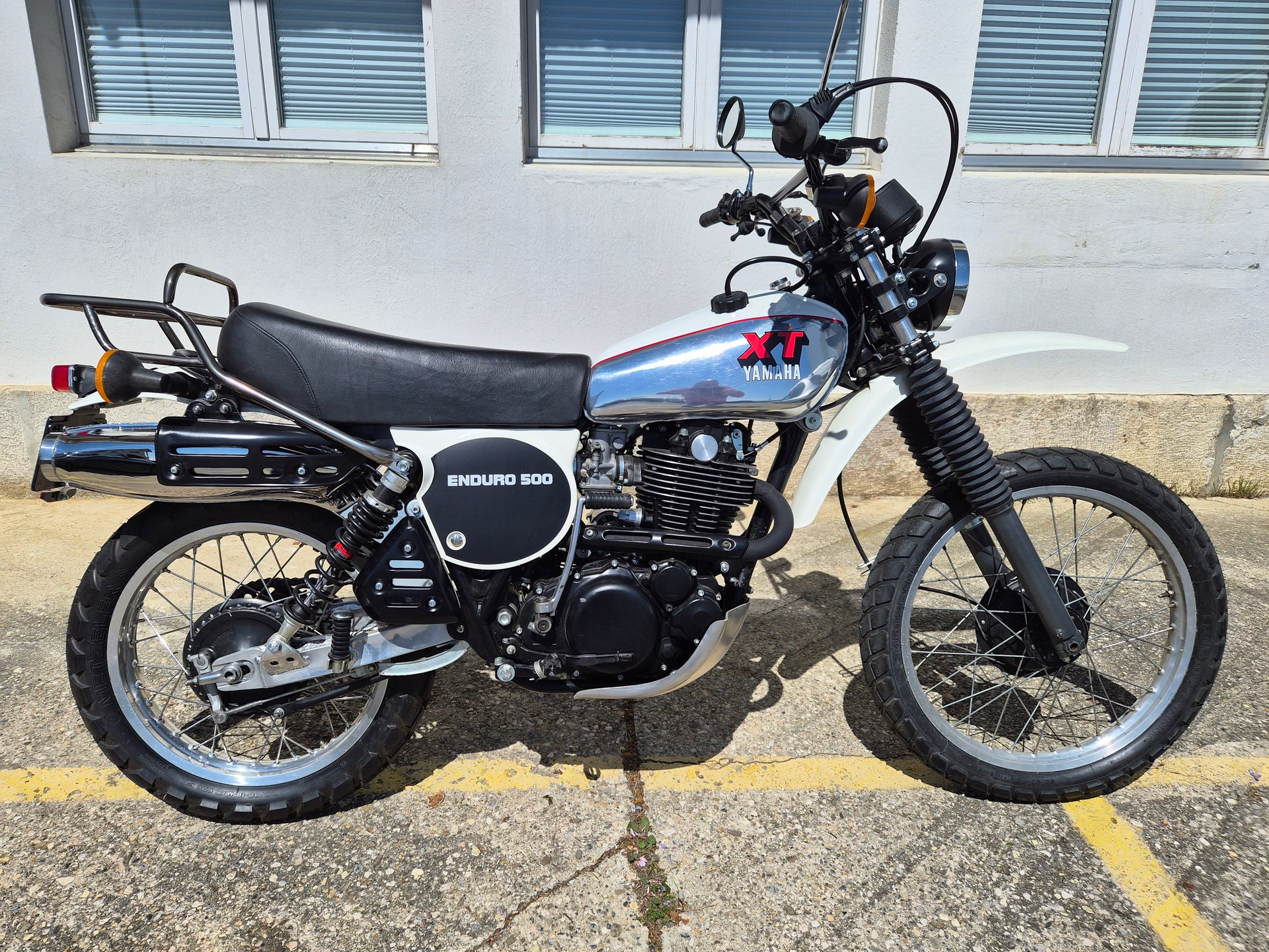 YAMAHA XT 500-image-2