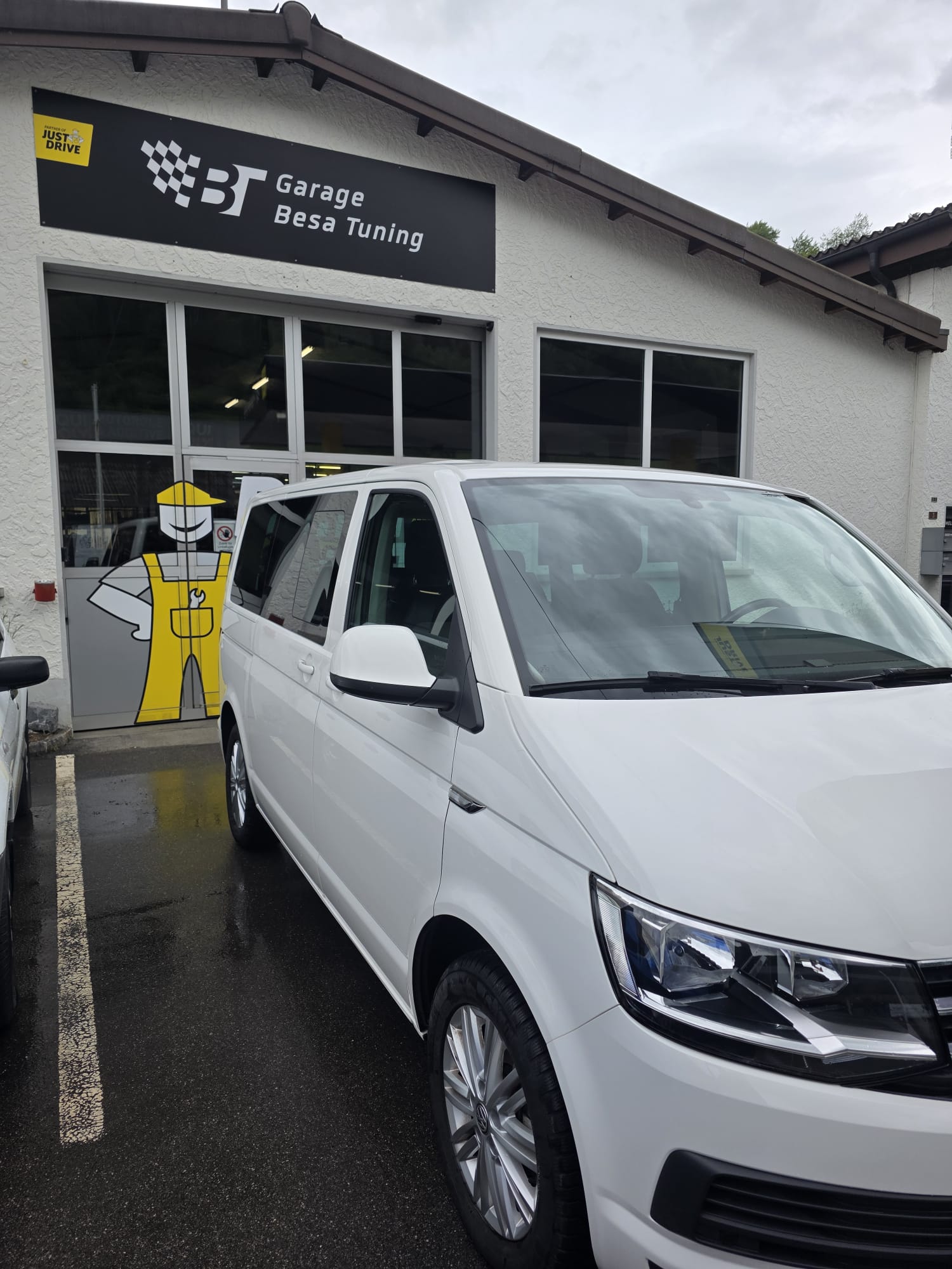 VW T6 Multivan 2.0 TSI Family 4Motion DSG-showroom-element-2