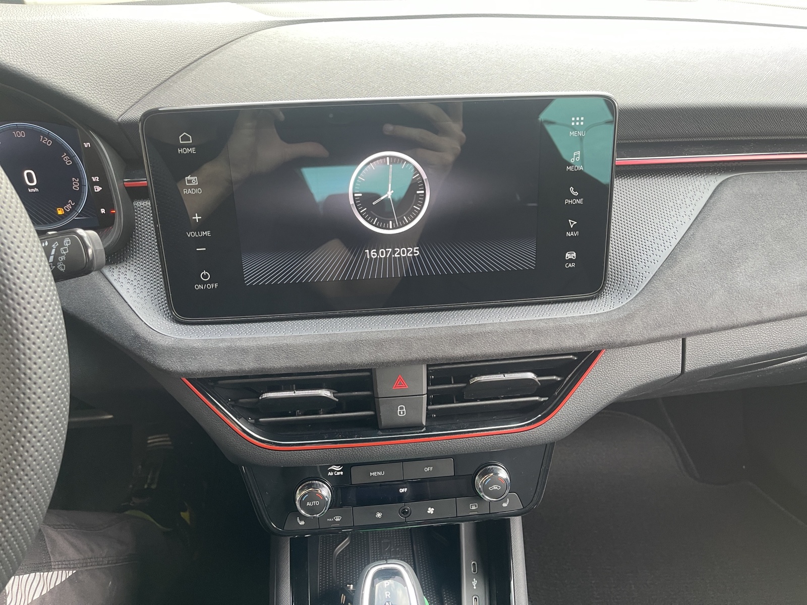 SKODA Scala 1.5 TSI Dynamic DSG-image-10