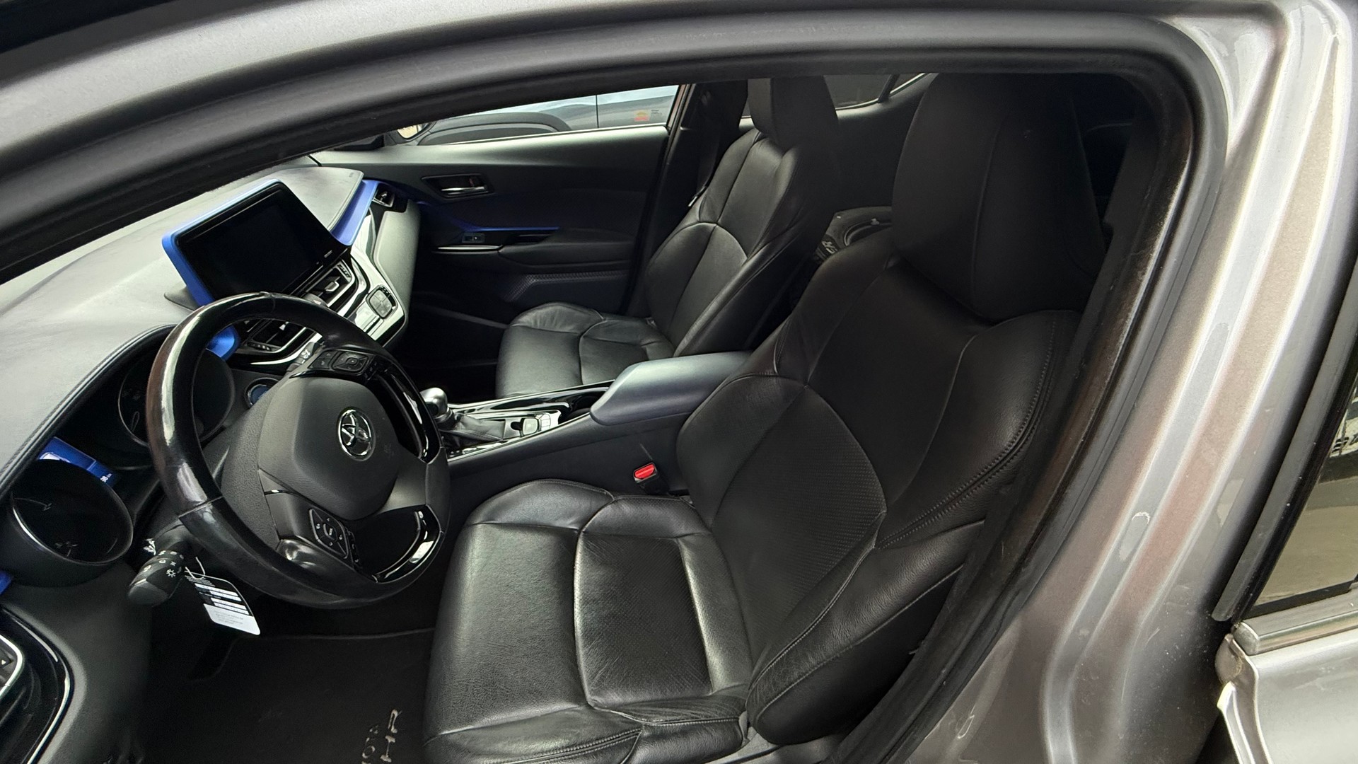 TOYOTA C-HR 1.8 HSD Style CVT-image-15