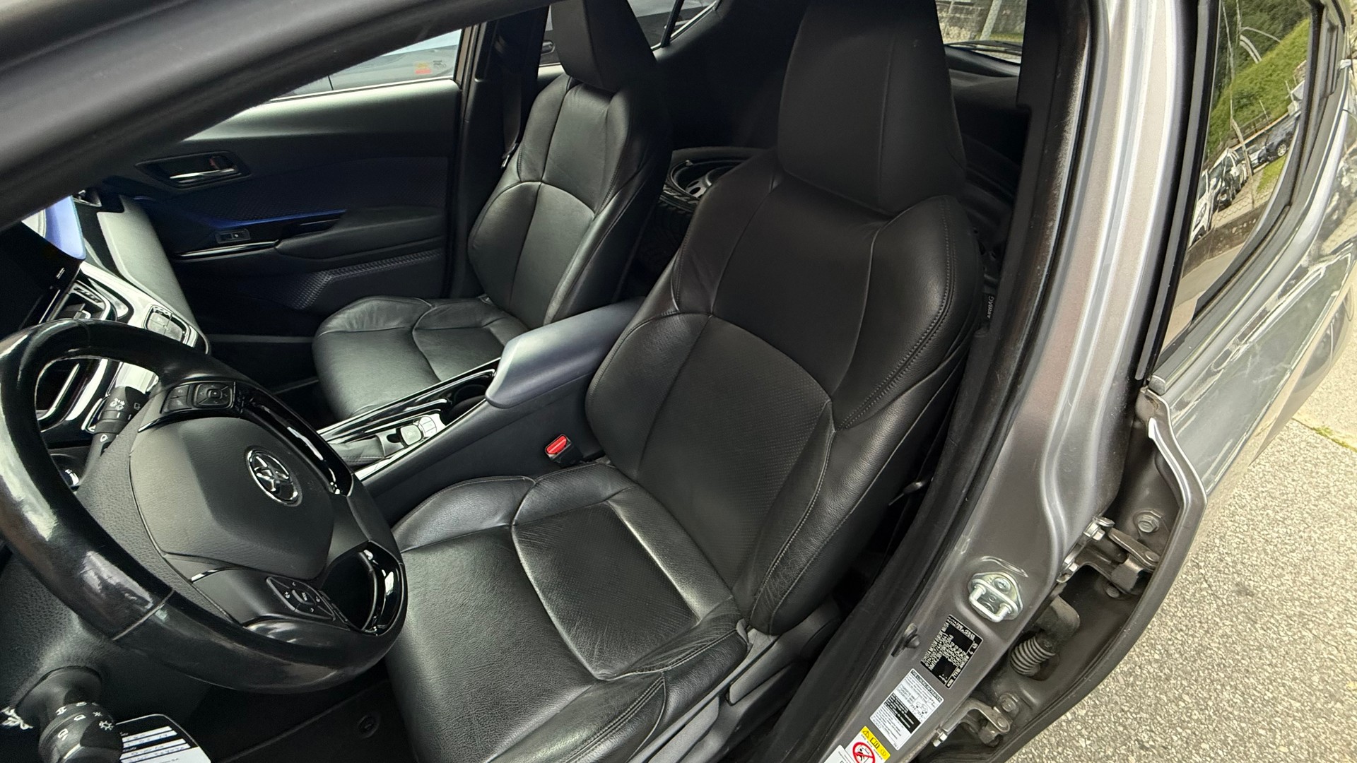 TOYOTA C-HR 1.8 HSD Style CVT-image-11