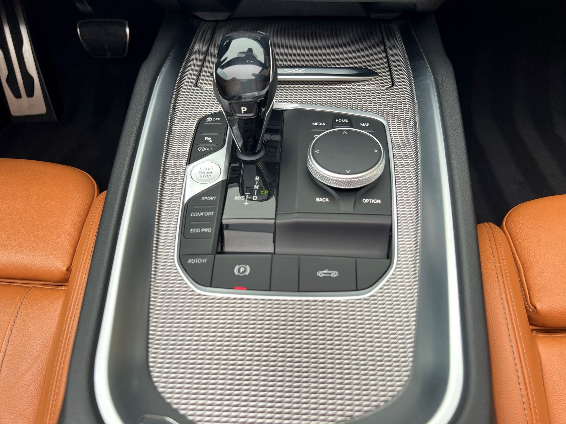 BMW Z4 sDrive 20i M Sport Steptronic-image-18