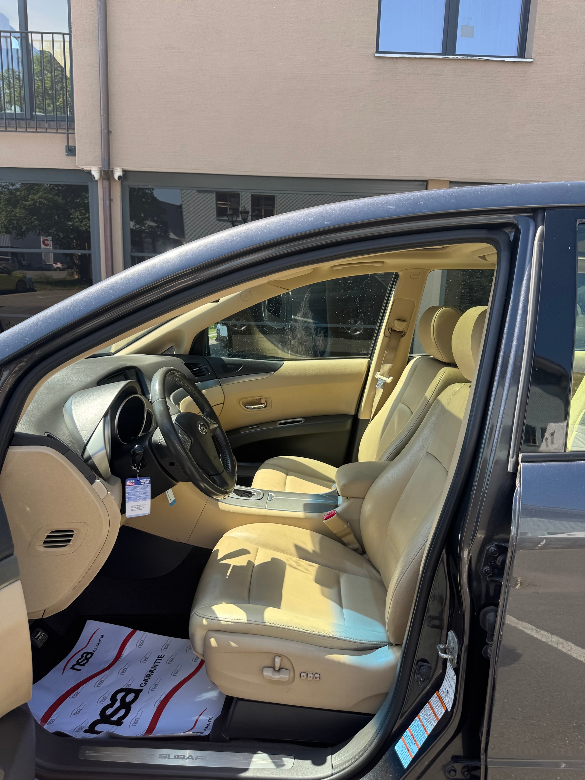 SUBARU Tribeca 3.0 AWD Executive-image-8
