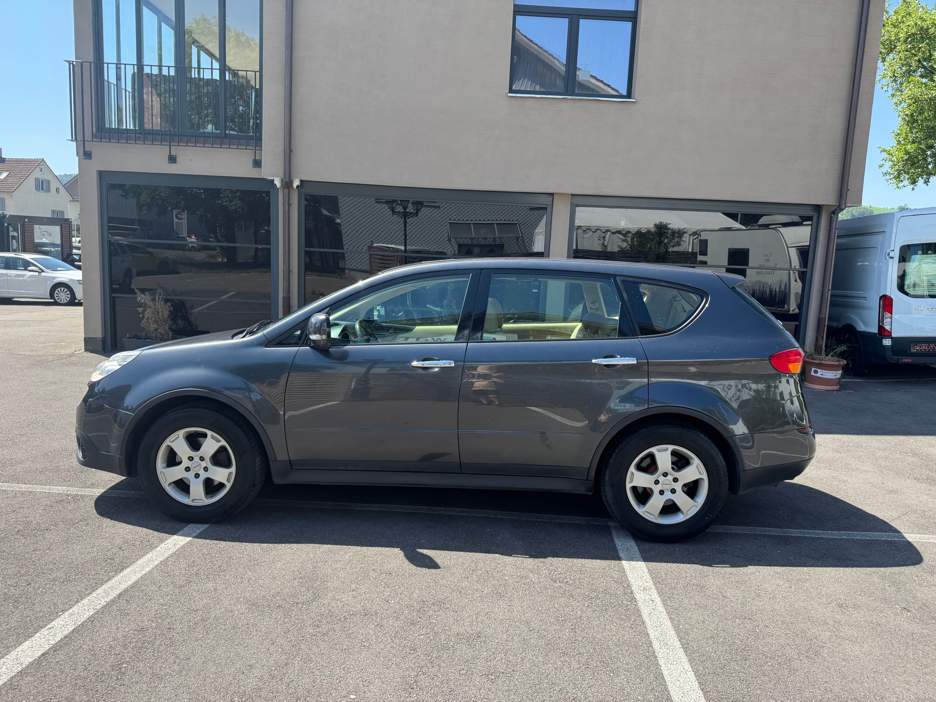 SUBARU Tribeca 3.0 AWD Executive-image-4