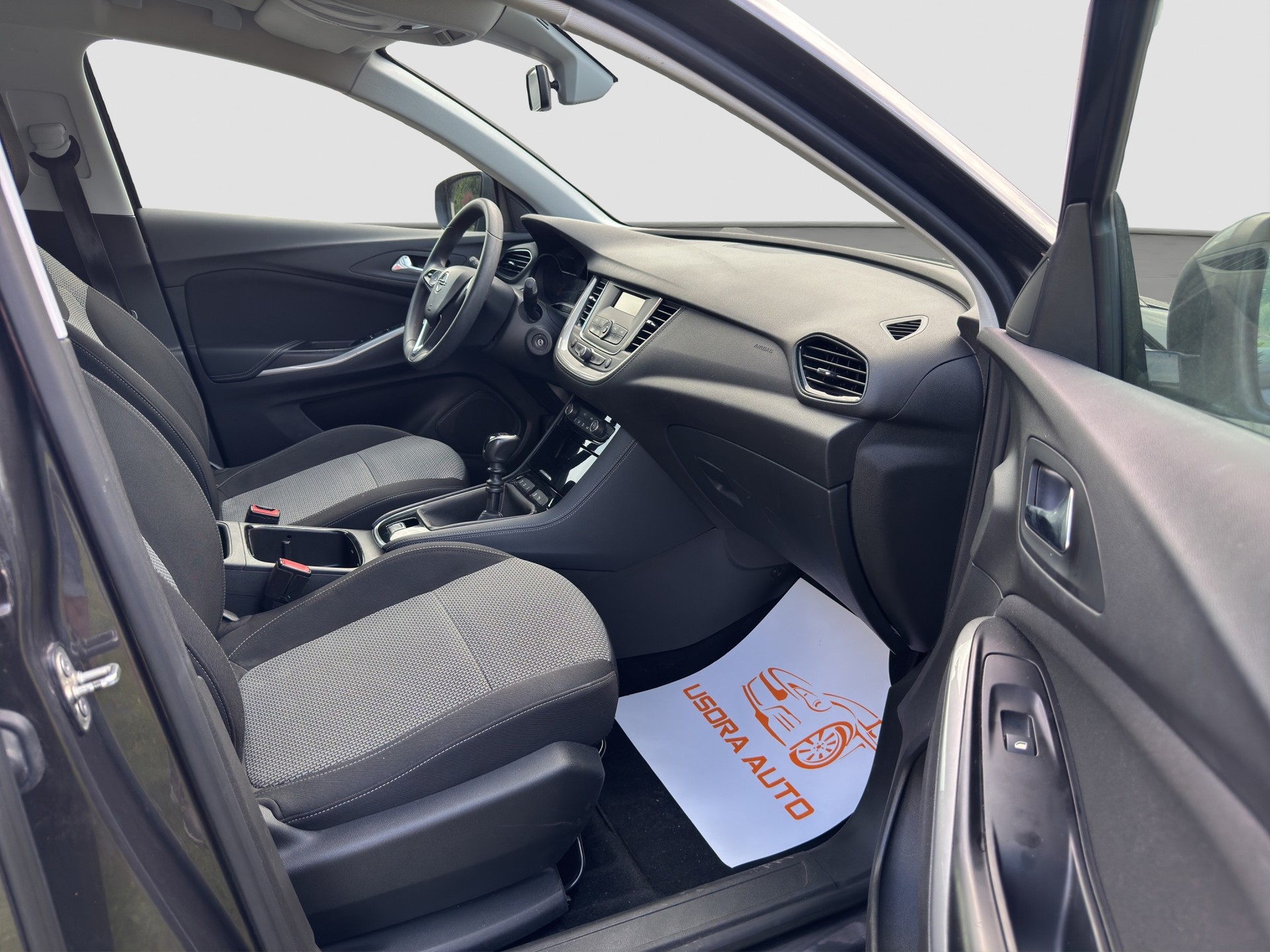 OPEL GRANDLAND X-image-11