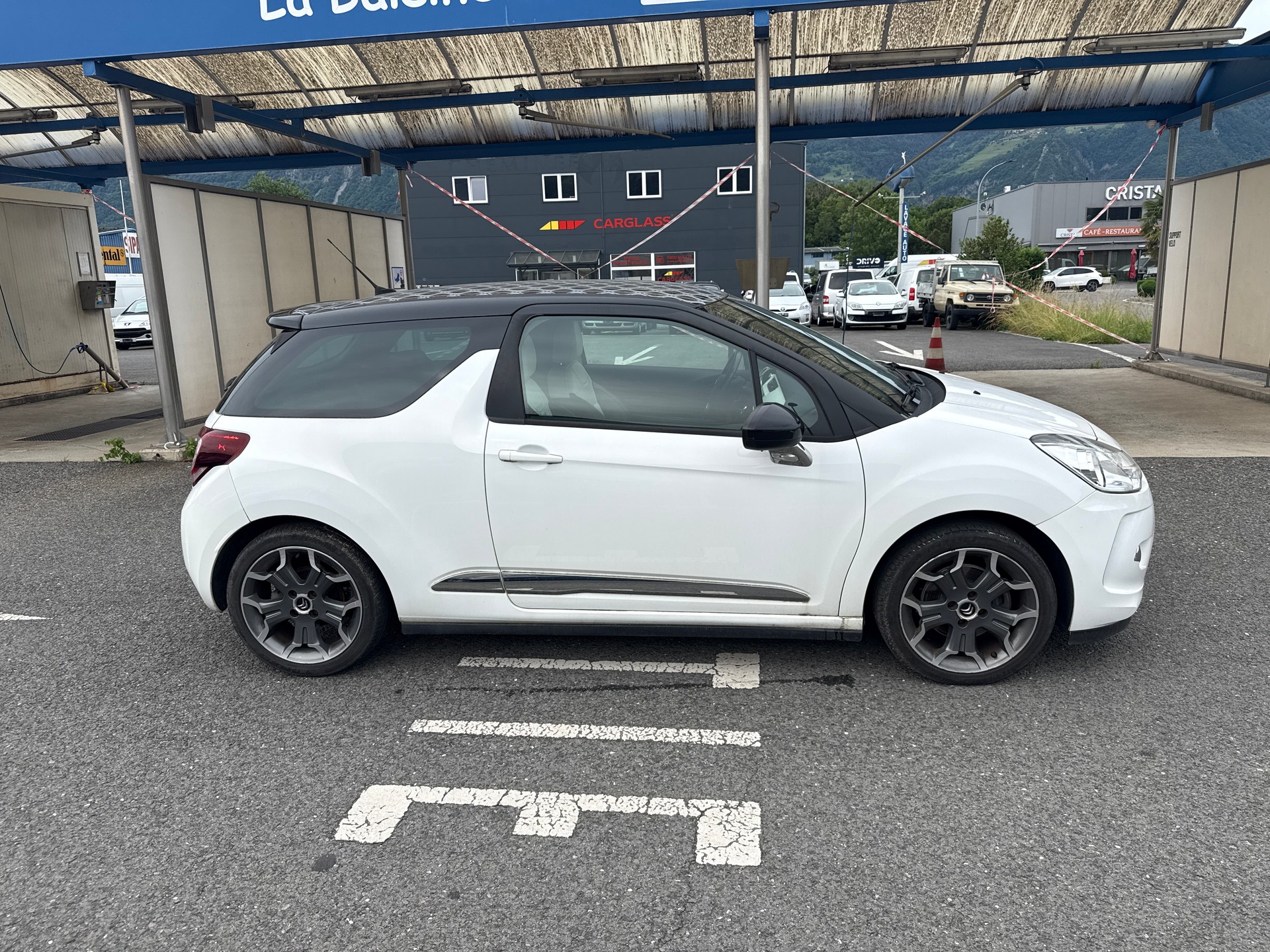 DS AUTOMOBILES DS3 1.6 THP Sport Chic-image-3