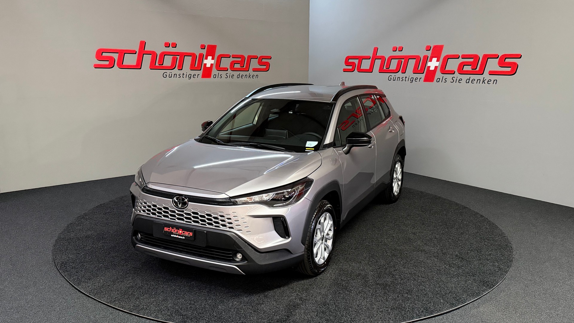 TOYOTA Corolla Cross 1.8 Comfort e-CVT-showroom-element-1