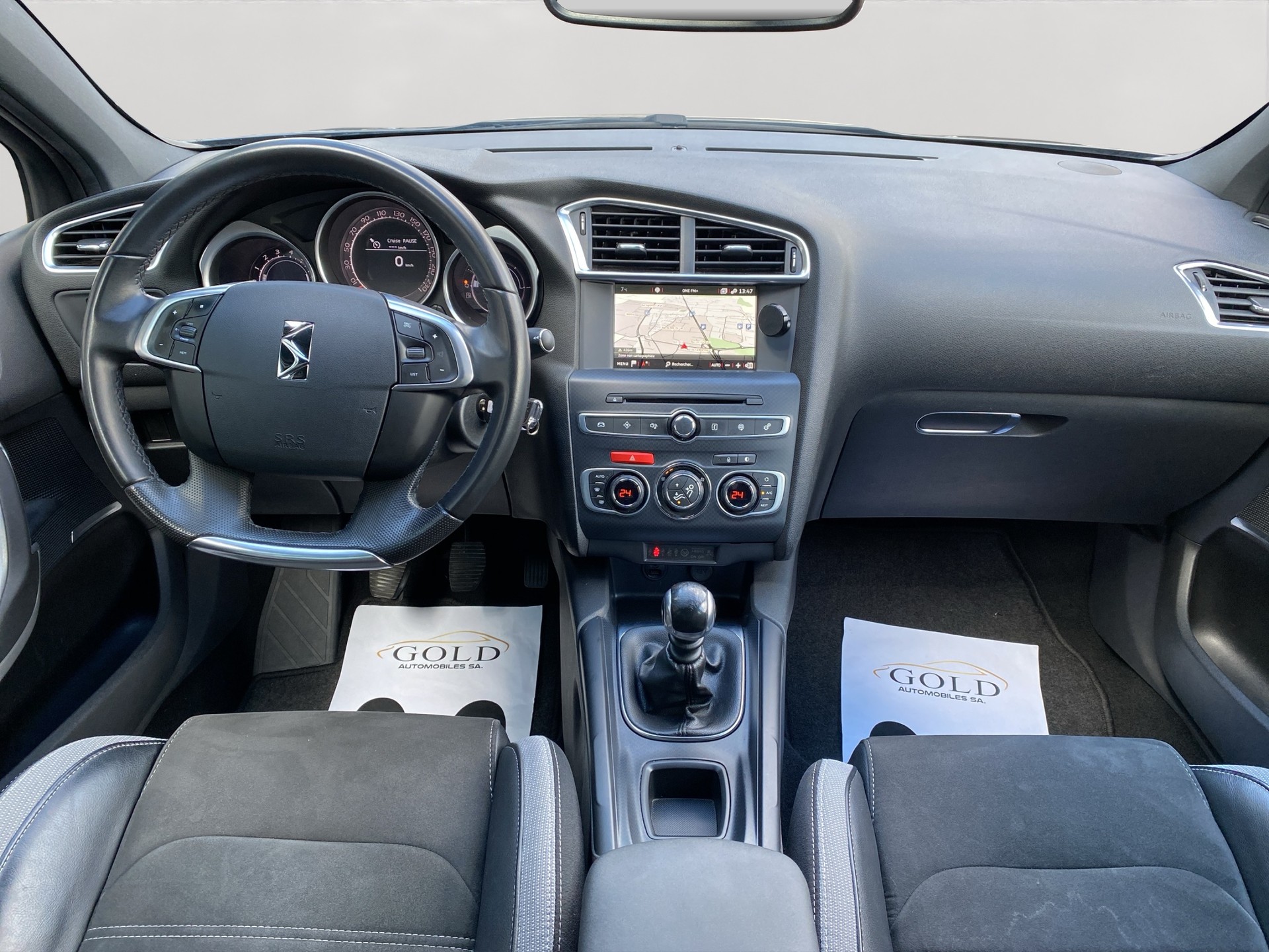 DS AUTOMOBILES DS 4 1.2 Pure Tech SO Chic-image-2