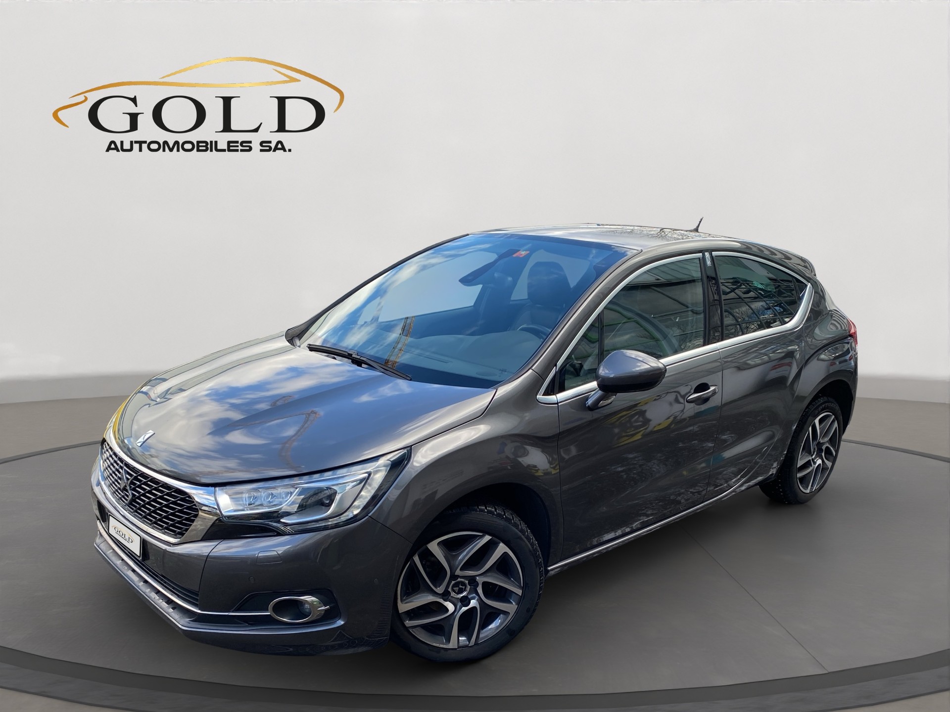 DS AUTOMOBILES DS 4 1.2 Pure Tech SO Chic