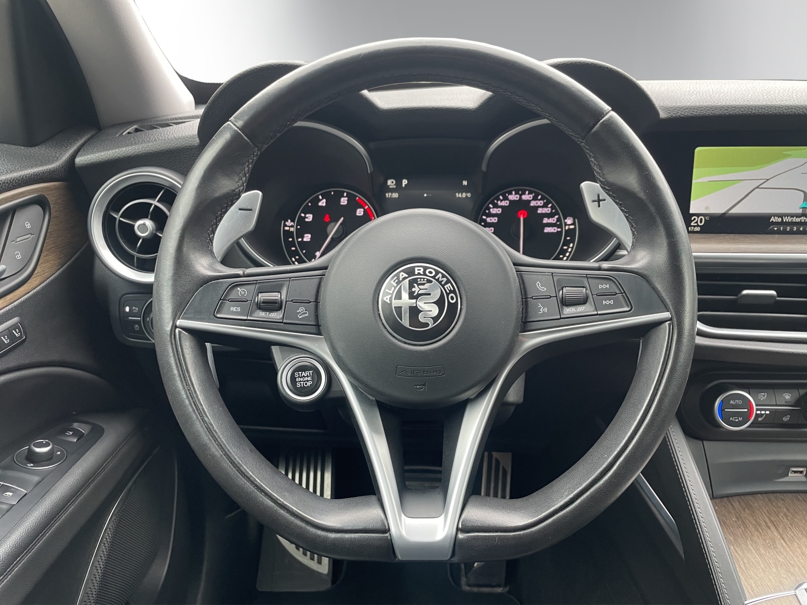 ALFA ROMEO Stelvio 2.0 First Edition Q4 Automatic-image-13