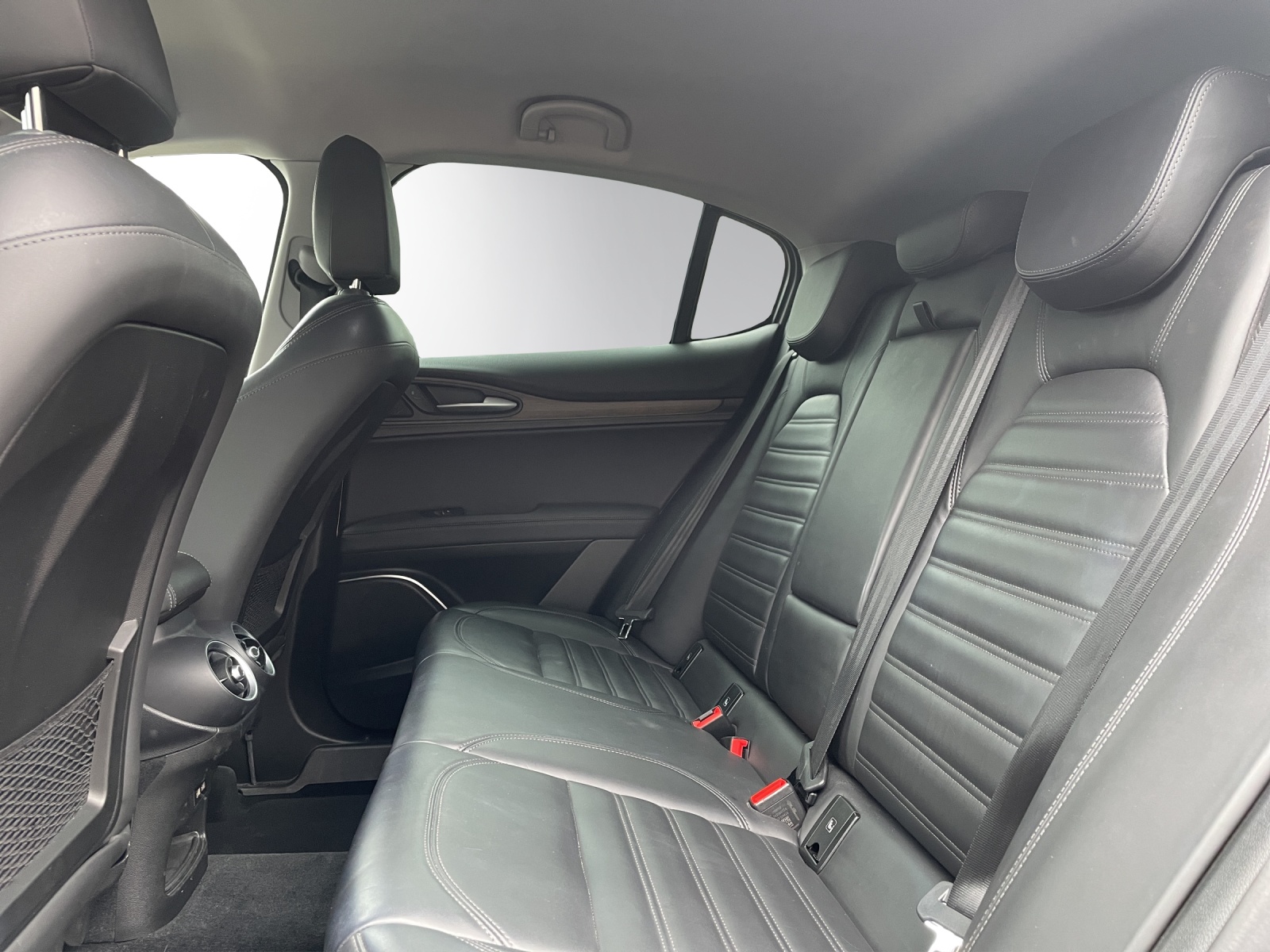 ALFA ROMEO Stelvio 2.0 First Edition Q4 Automatic-image-10