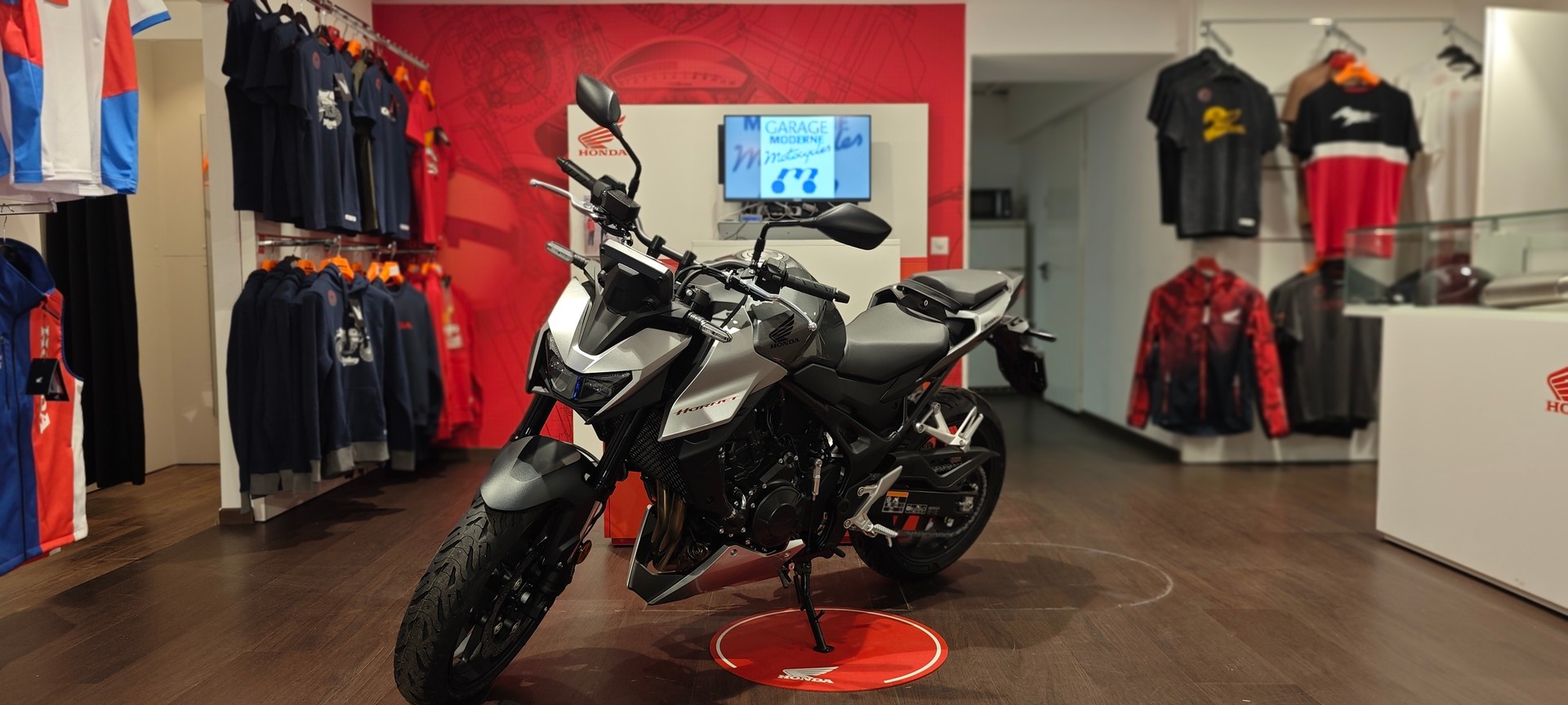 HONDA CB 750 Hornet (35kW) E-Clutch-image-5