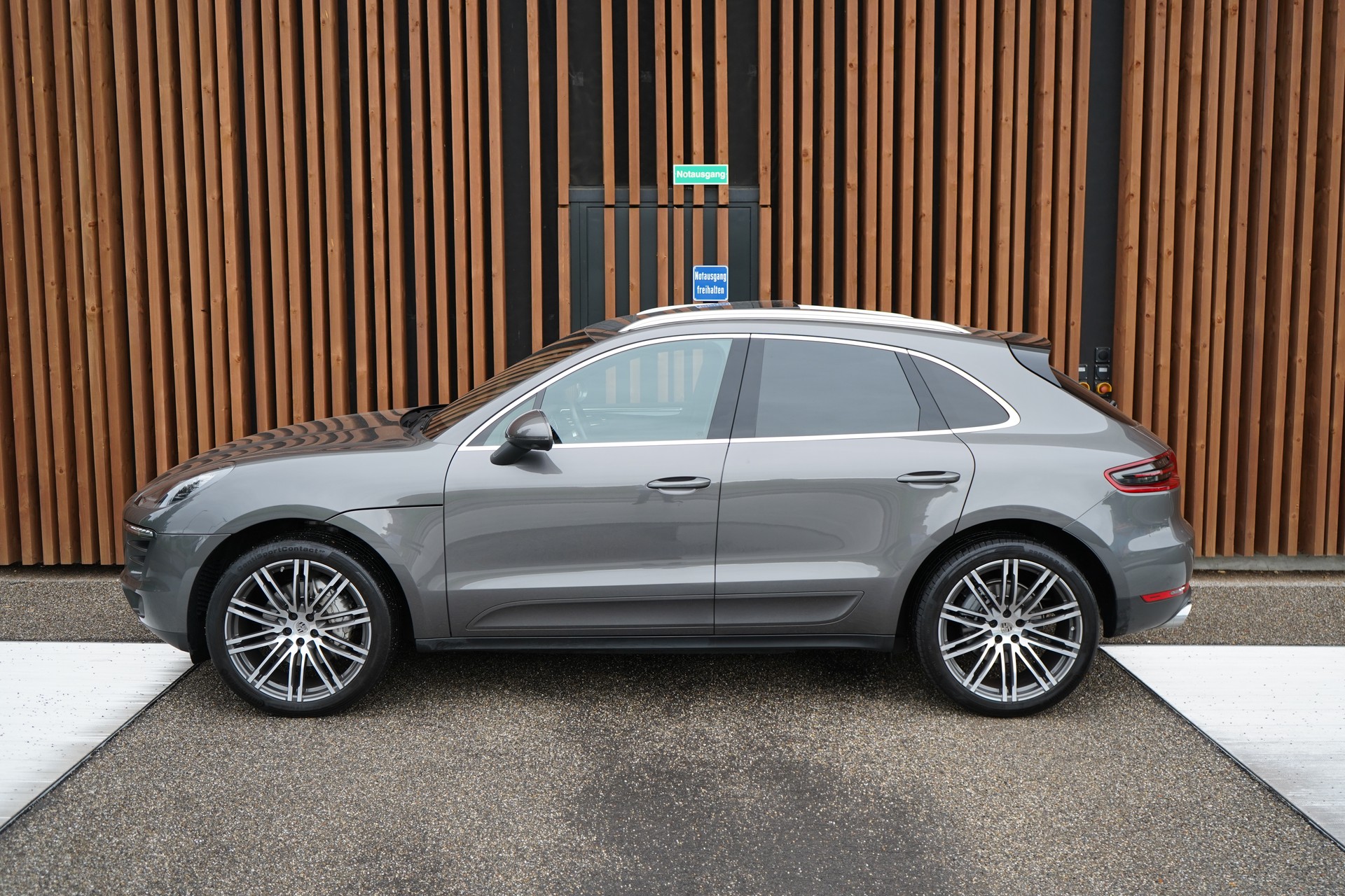 PORSCHE MACAN S PDK l 340 PS-image-5