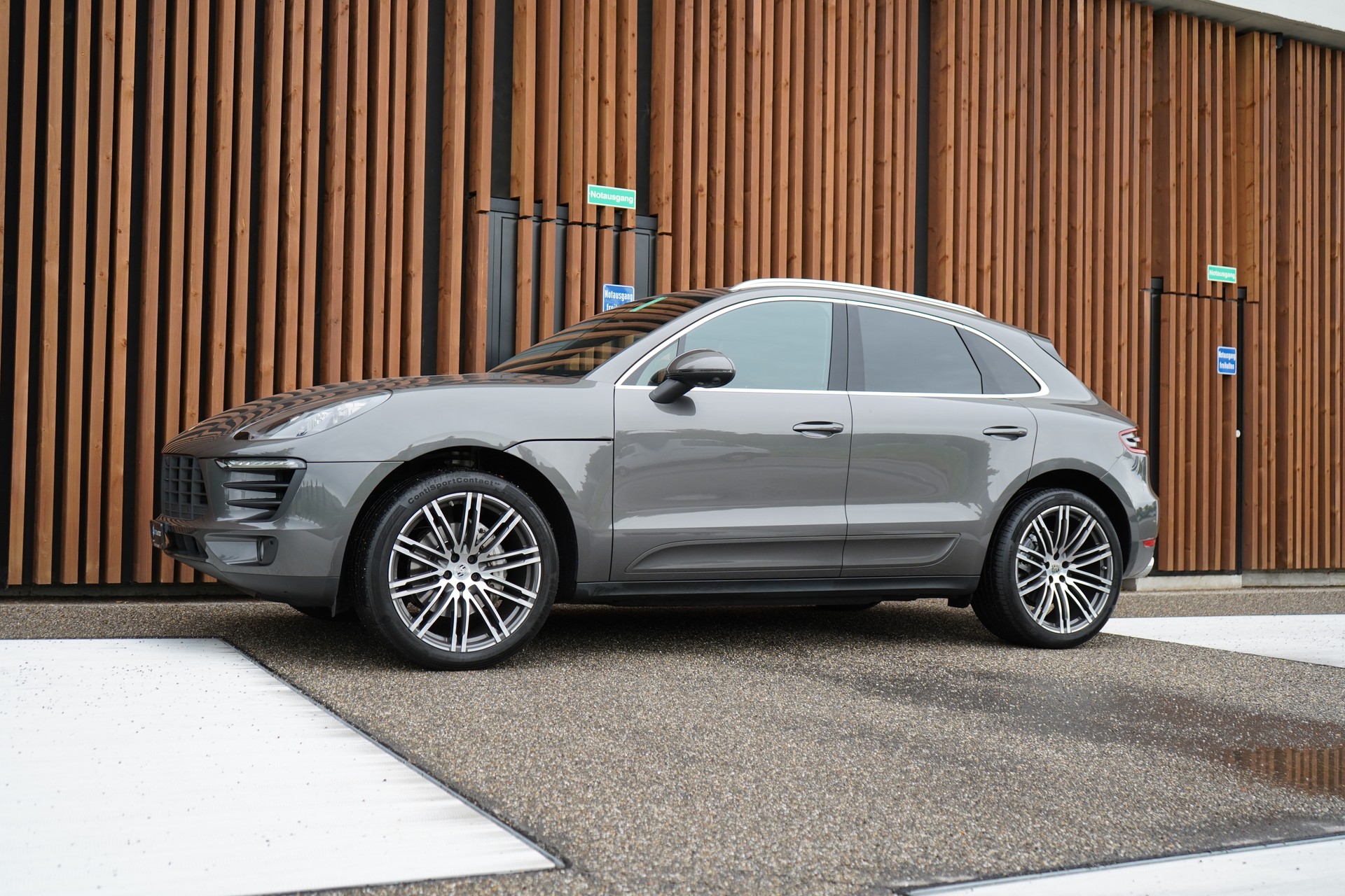 PORSCHE MACAN S PDK l 340 PS-image-13