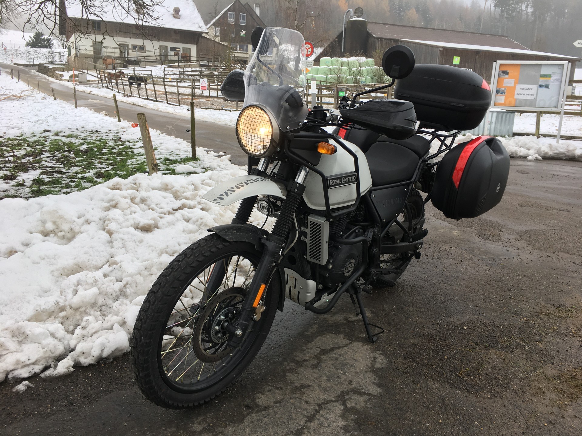 ROYAL ENFIELD Himalayan-image-9