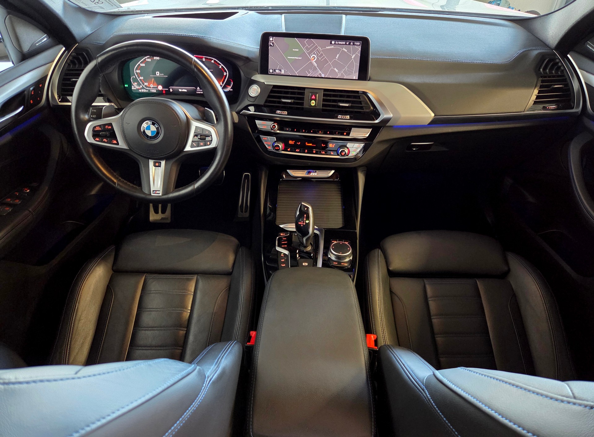 BMW X4 M40d-image-6