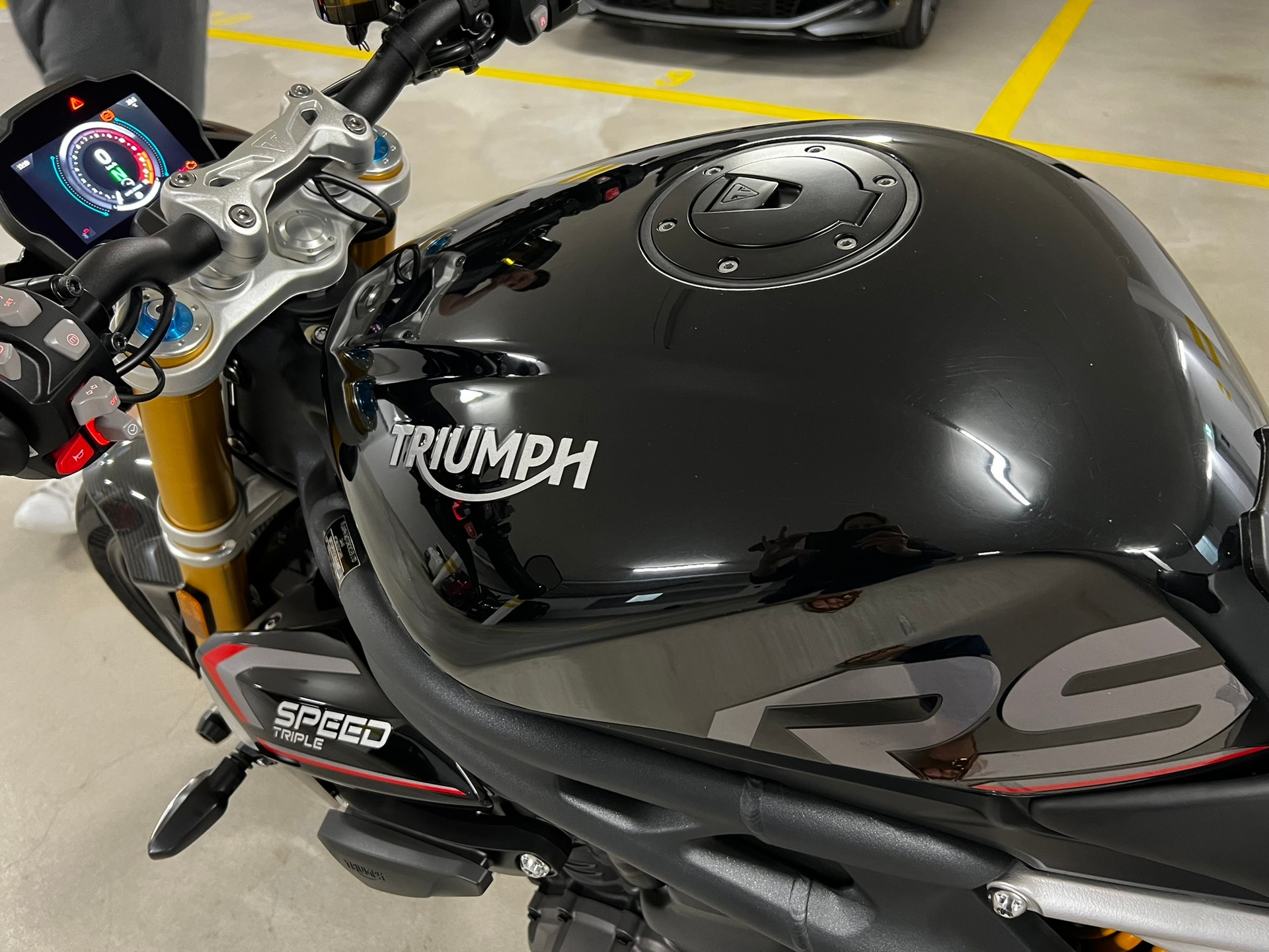 TRIUMPH Speed Triple 1200 RS-image-4