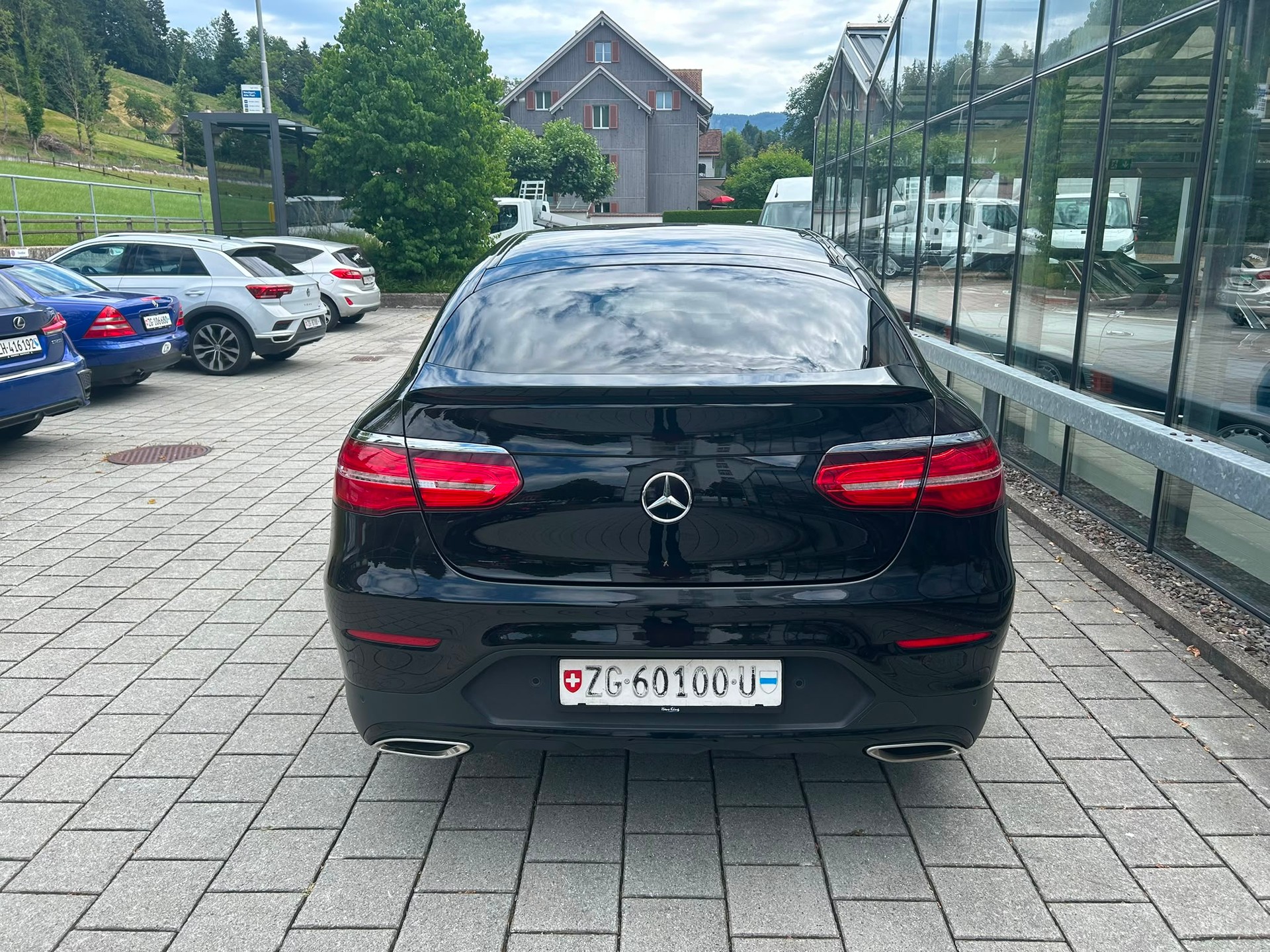 MERCEDES-BENZ GLC Coupé 250 AMG Line 4Matic 9G-Tronic-image-6