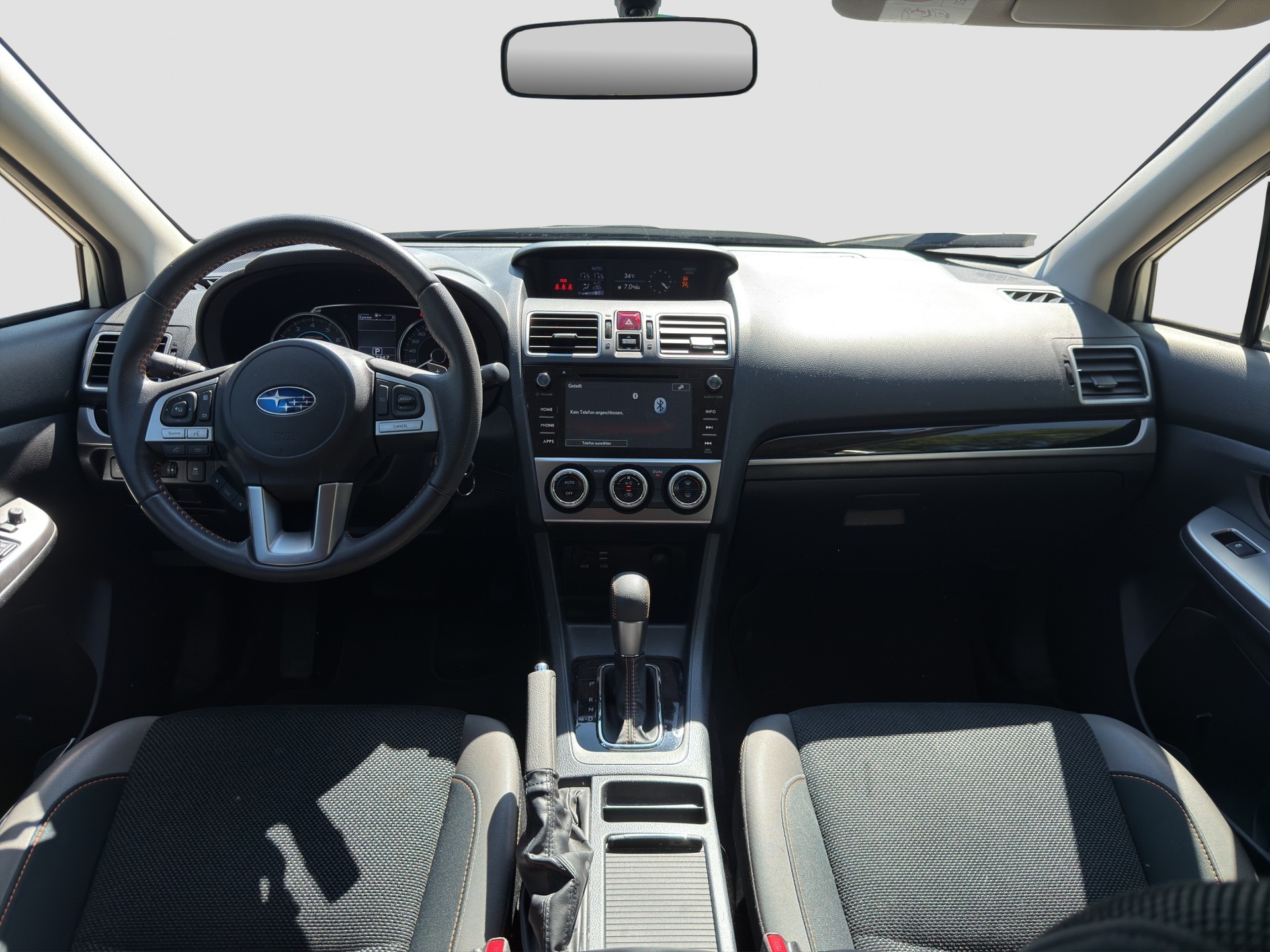 SUBARU XV 2.0 Swiss Two AWD CVT-image-10