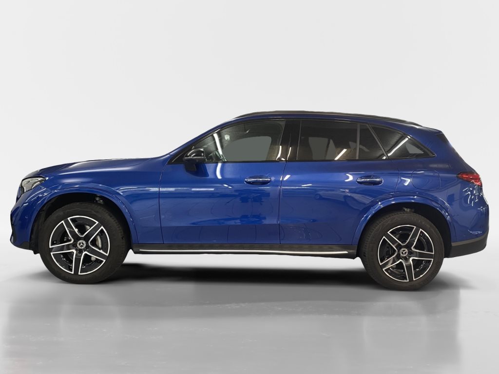 MERCEDES-BENZ GLC 300 e AMG Line 4MATIC-showroom-element-2