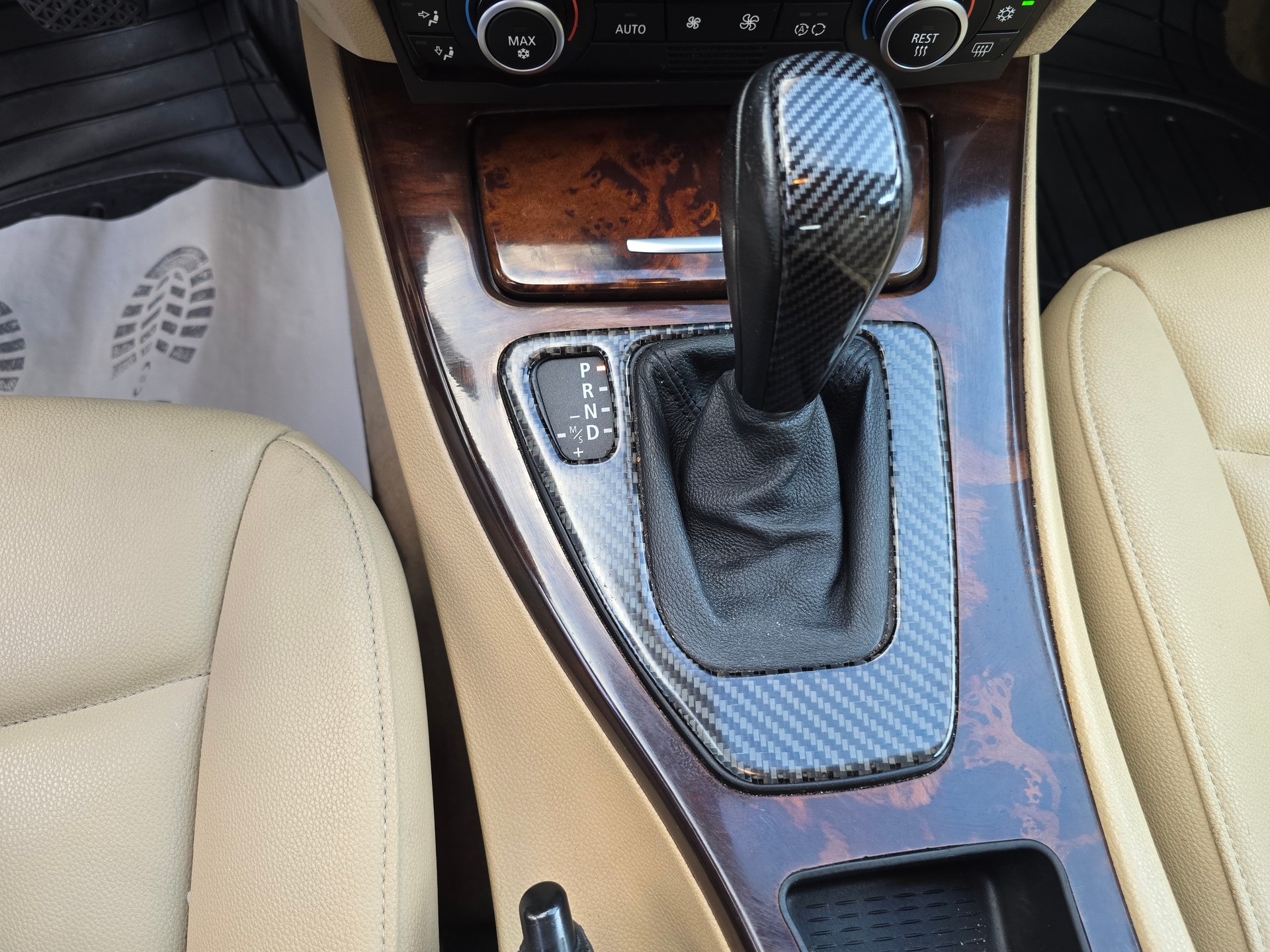 BMW 320i Access Steptronic-image-20