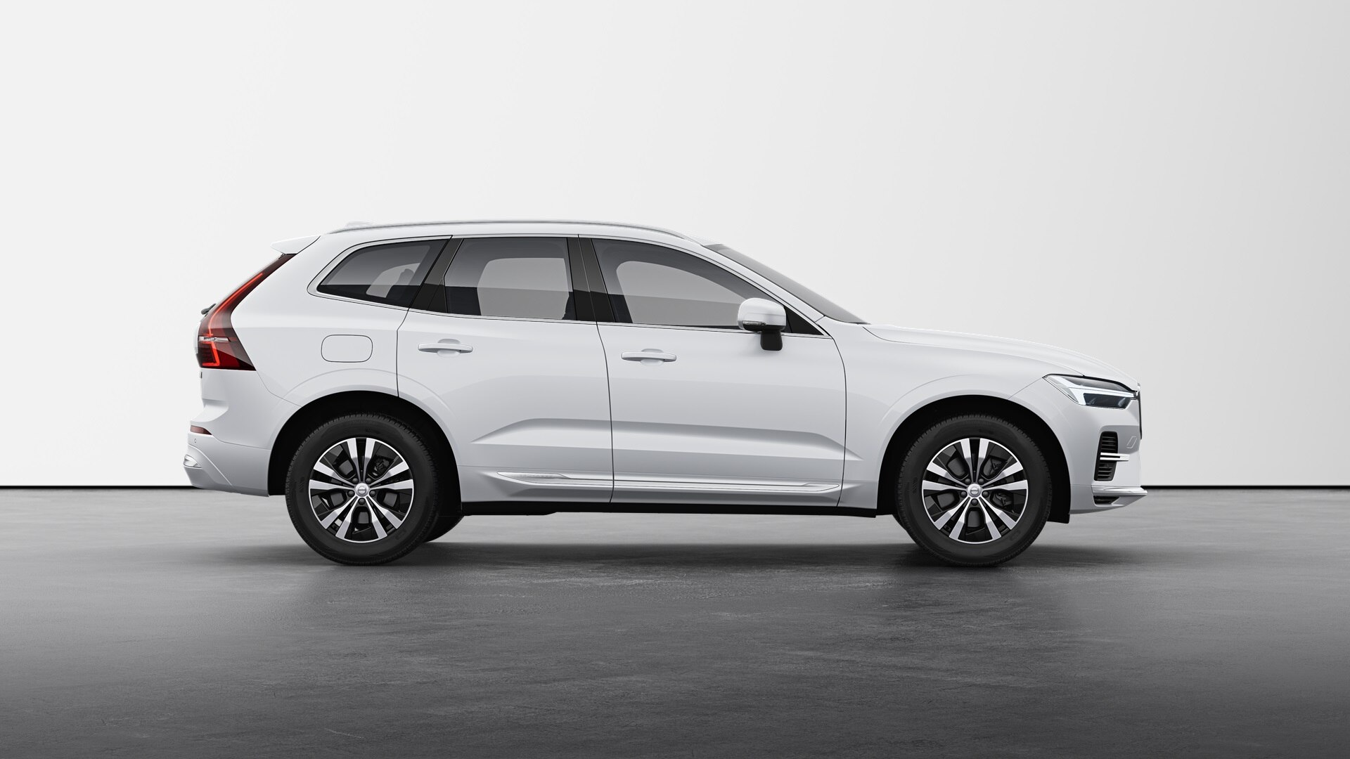 VOLVO XC60 2.0 T6 TE Core eAWD-image-6