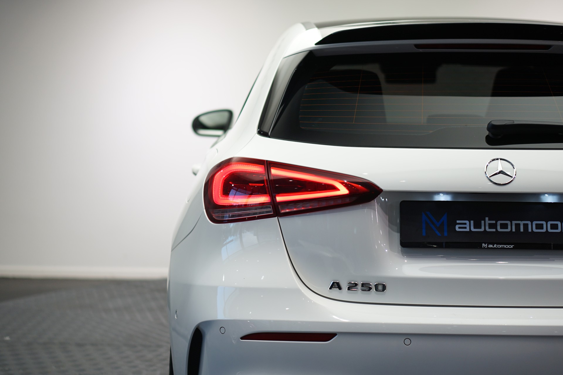 MERCEDES-BENZ A 250 4Matic AMG Line 4Matic 7G-DCT *CH-Fahrzeug* *Head-Up* *LED*-image-24