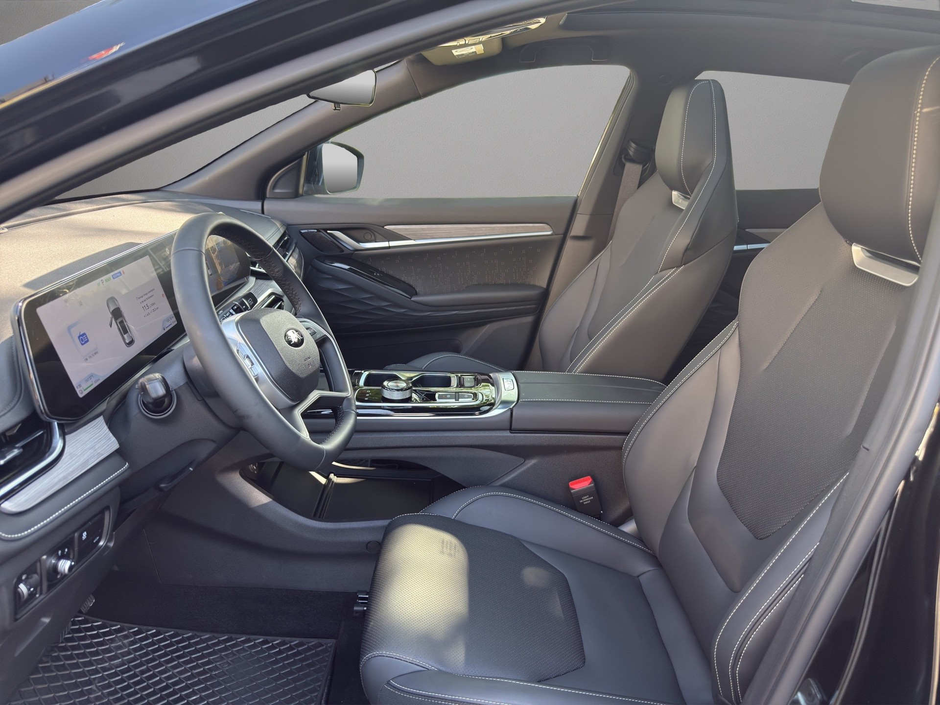 JAC JS6 1.5 PHEV-image-4