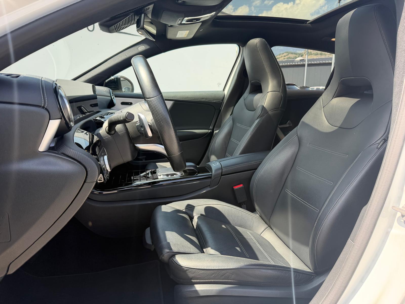 MERCEDES-BENZ A 250 4Matic AMG Line 4Matic 7G-DCT-image-11