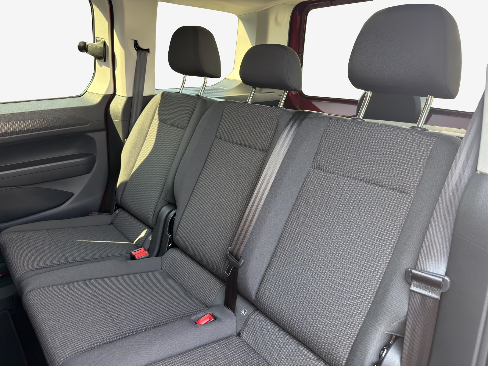 VW Caddy 1.5 TSI Plug in Hybrid Liberty DSG-image-11