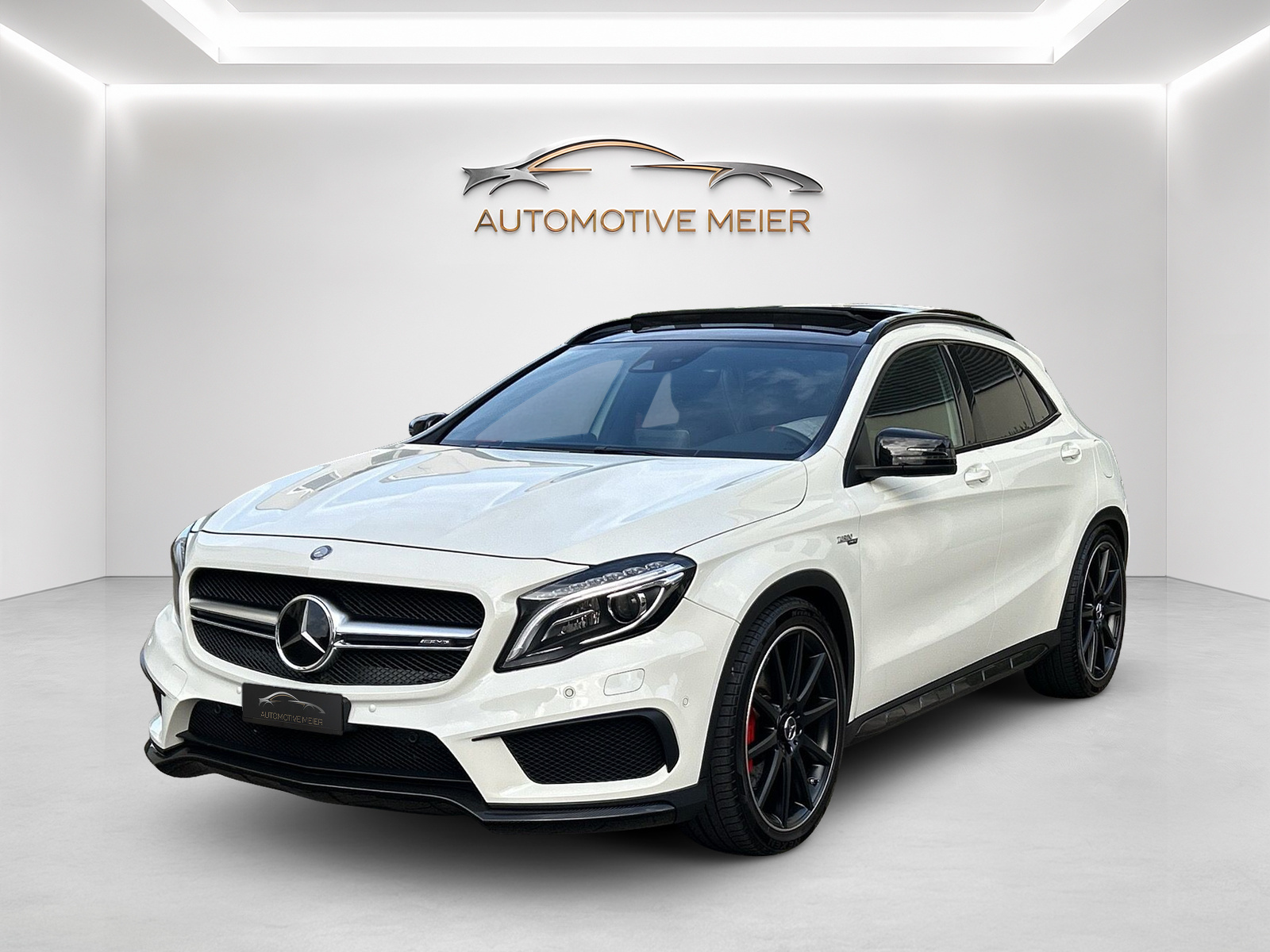 MERCEDES-BENZ GLA 45 AMG 4Matic 7G-DCT -AMG Sportauspuff ohne OPF-AMG Sportfahrwerk-