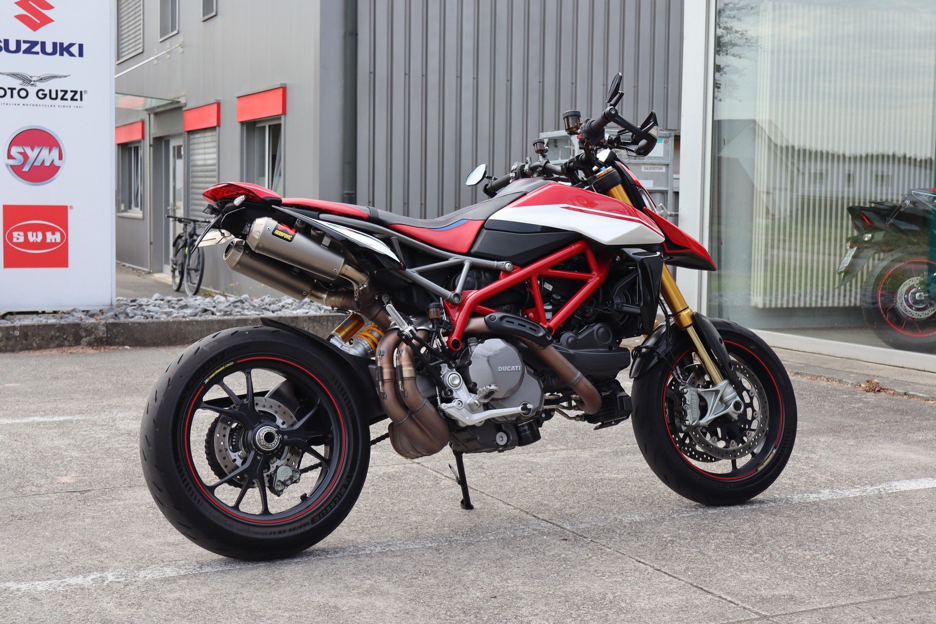 DUCATI Hypermotard 950 SP-image-2