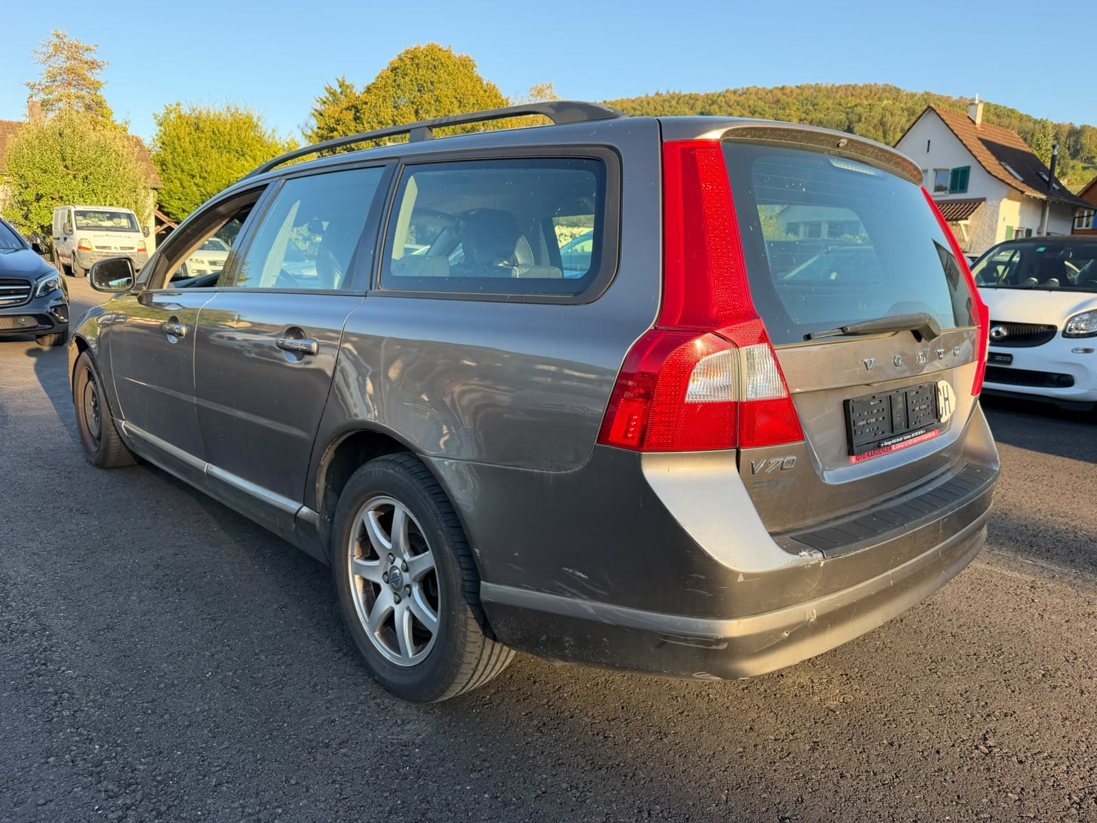 VOLVO V70 2.4D Kinetic Geartronic-showroom-element-2