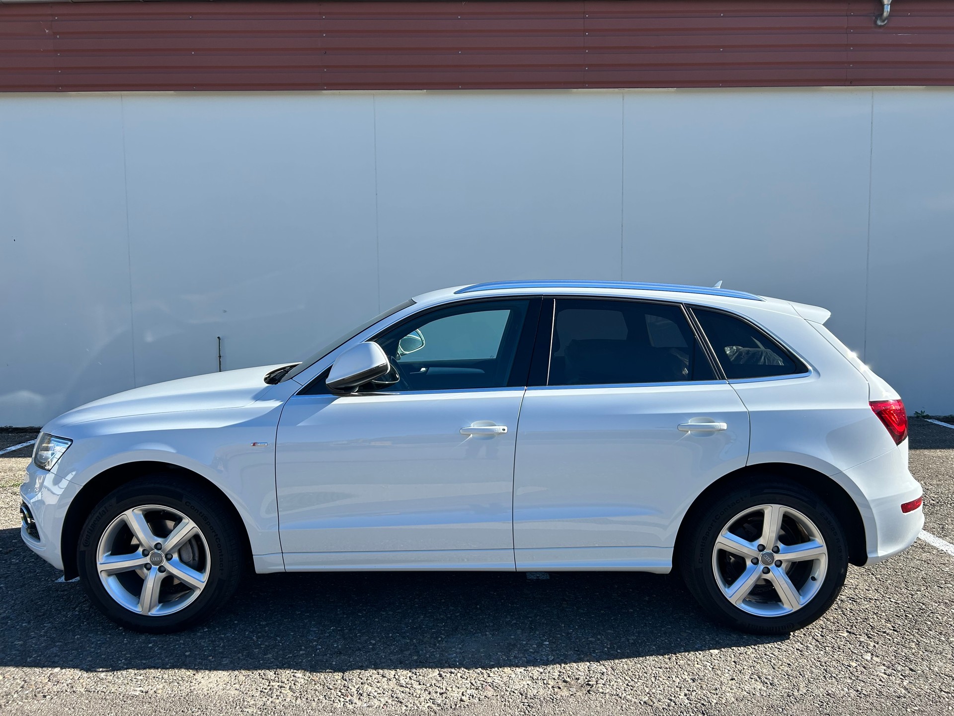 AUDI Q5 2.0 TDI quattro S-tronic