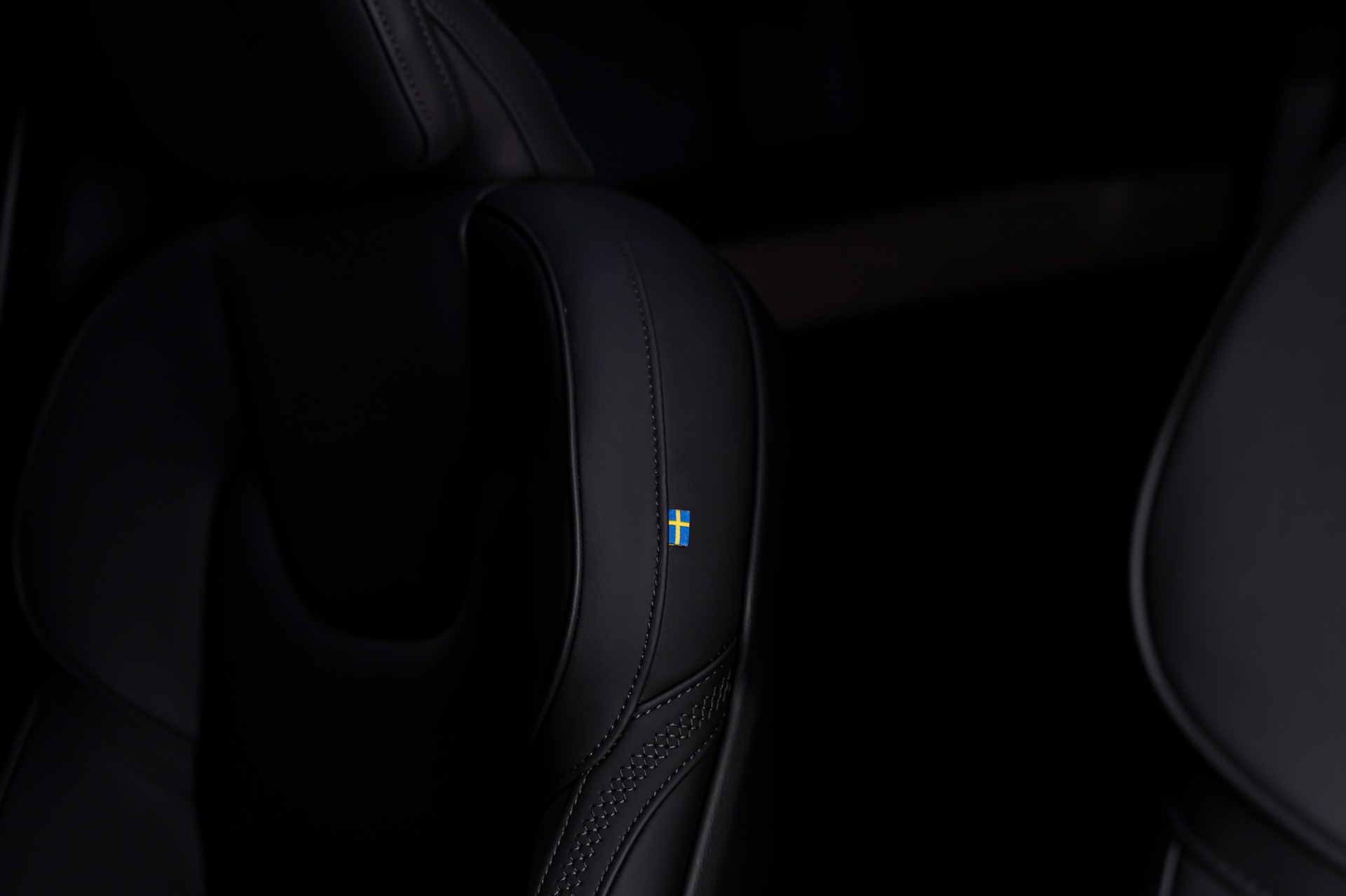 VOLVO XC90 B5 Benzin Mild Hybrid AWD Plus Bright Geartronic-image-15