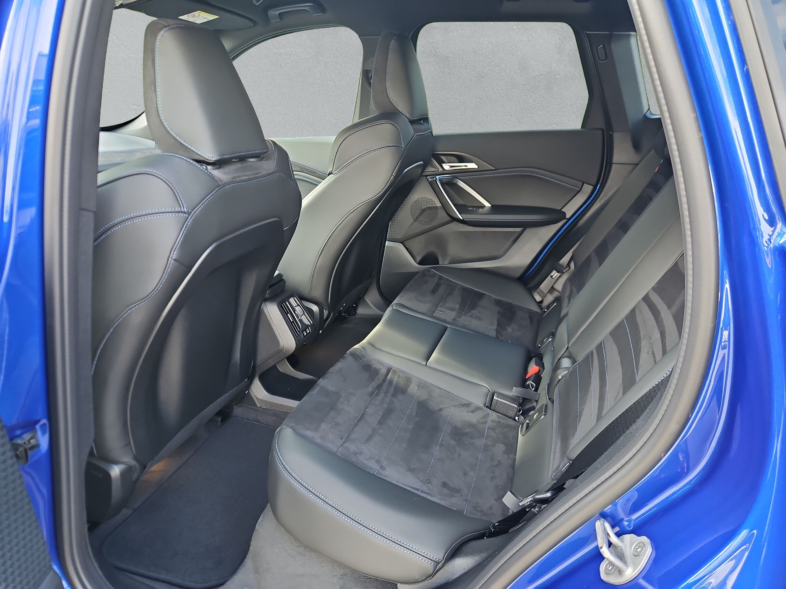 BMW X1 xDrive 25e M Sport-image-15