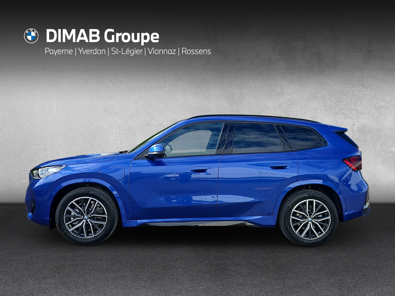 BMW X1 xDrive 25e M Sport-showroom-element-1