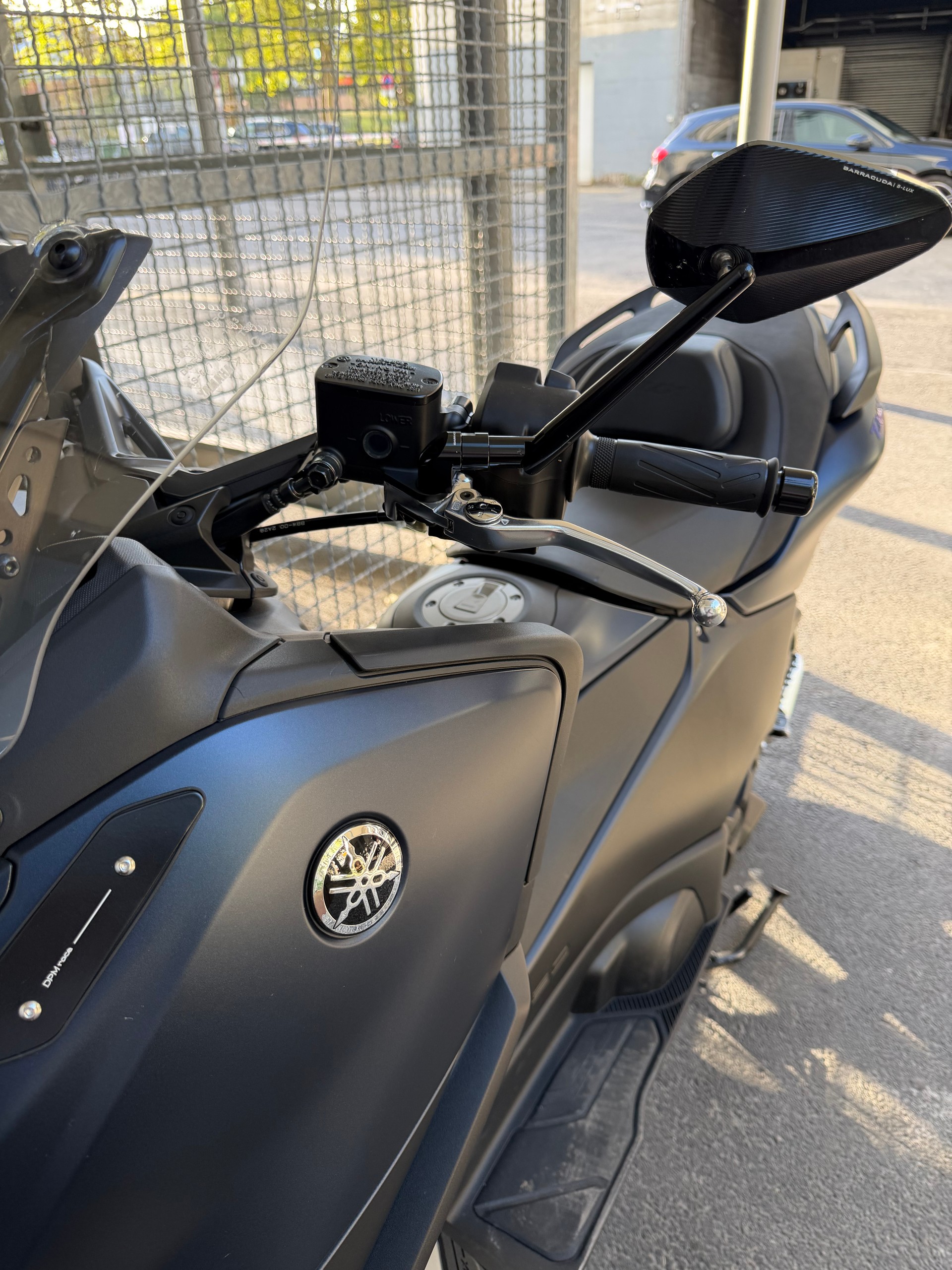 YAMAHA T-MAX XP 560-image-7