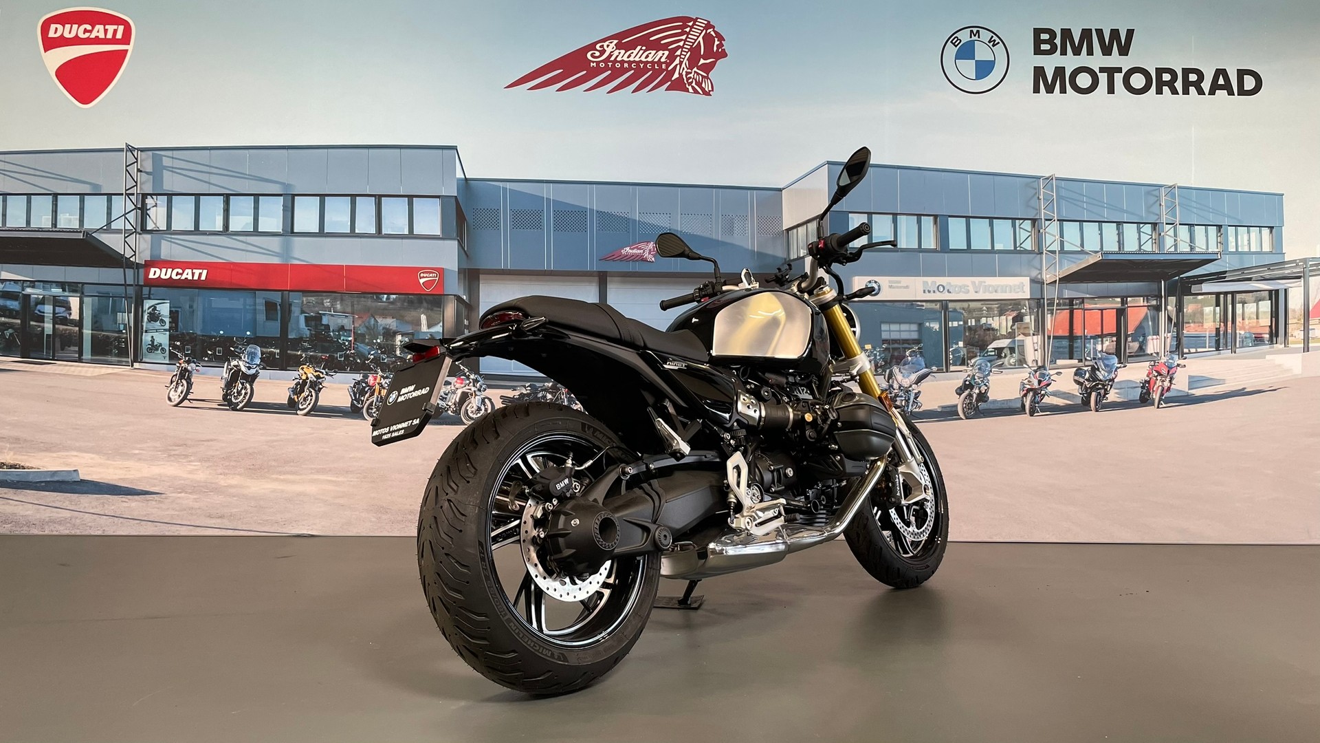 BMW R 12 nine T Service inclus 3 ans ou 30'000KM + 1'000CHF de prime inclus-image-5