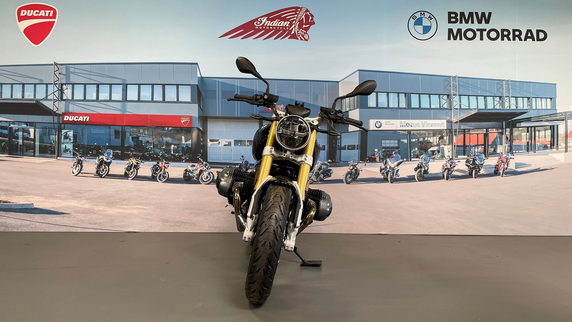 BMW R 12 nine T Service inclus 3 ans ou 30'000KM + 1'000CHF de prime inclus-image-1