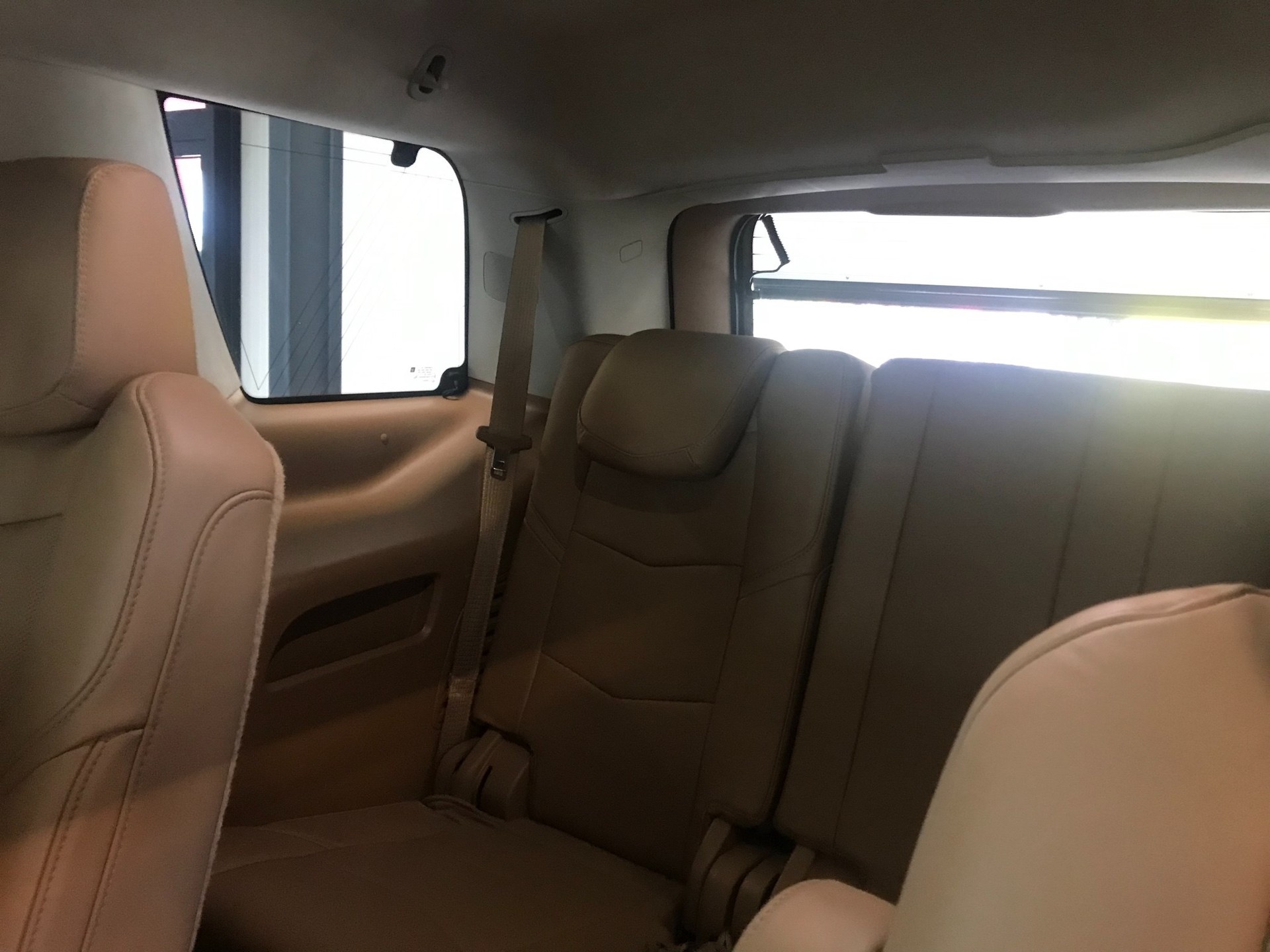 CADILLAC Escalade 6.2 Platinum Automatic-image-23