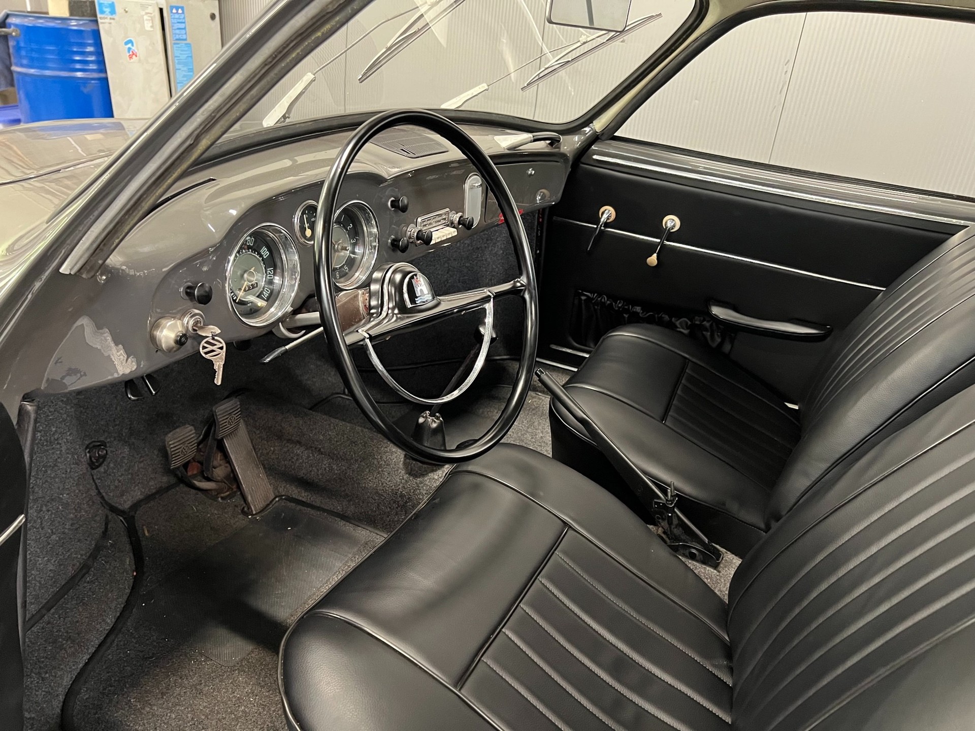 VW KARMANN-GHIA LOW-LIGTH-image-8