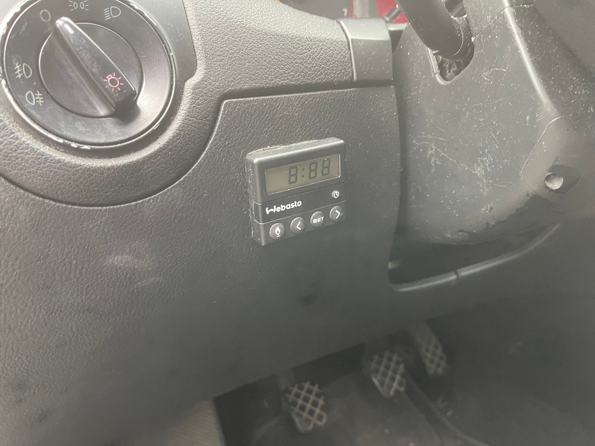 VW Bora Variant 2.8 Highline 4Motion-image-9
