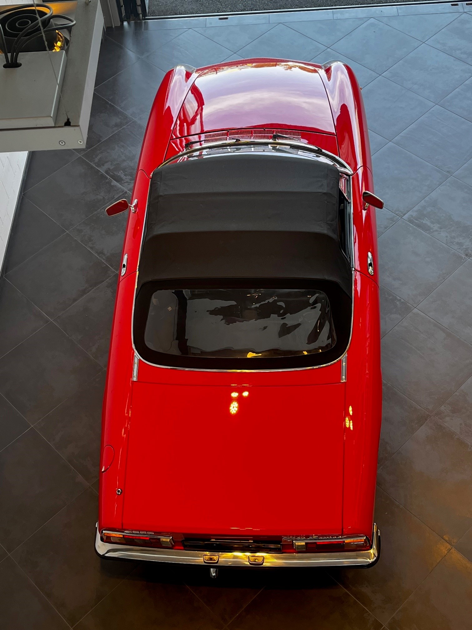ALFA ROMEO Spider 2.0 (Veloce)-image-28