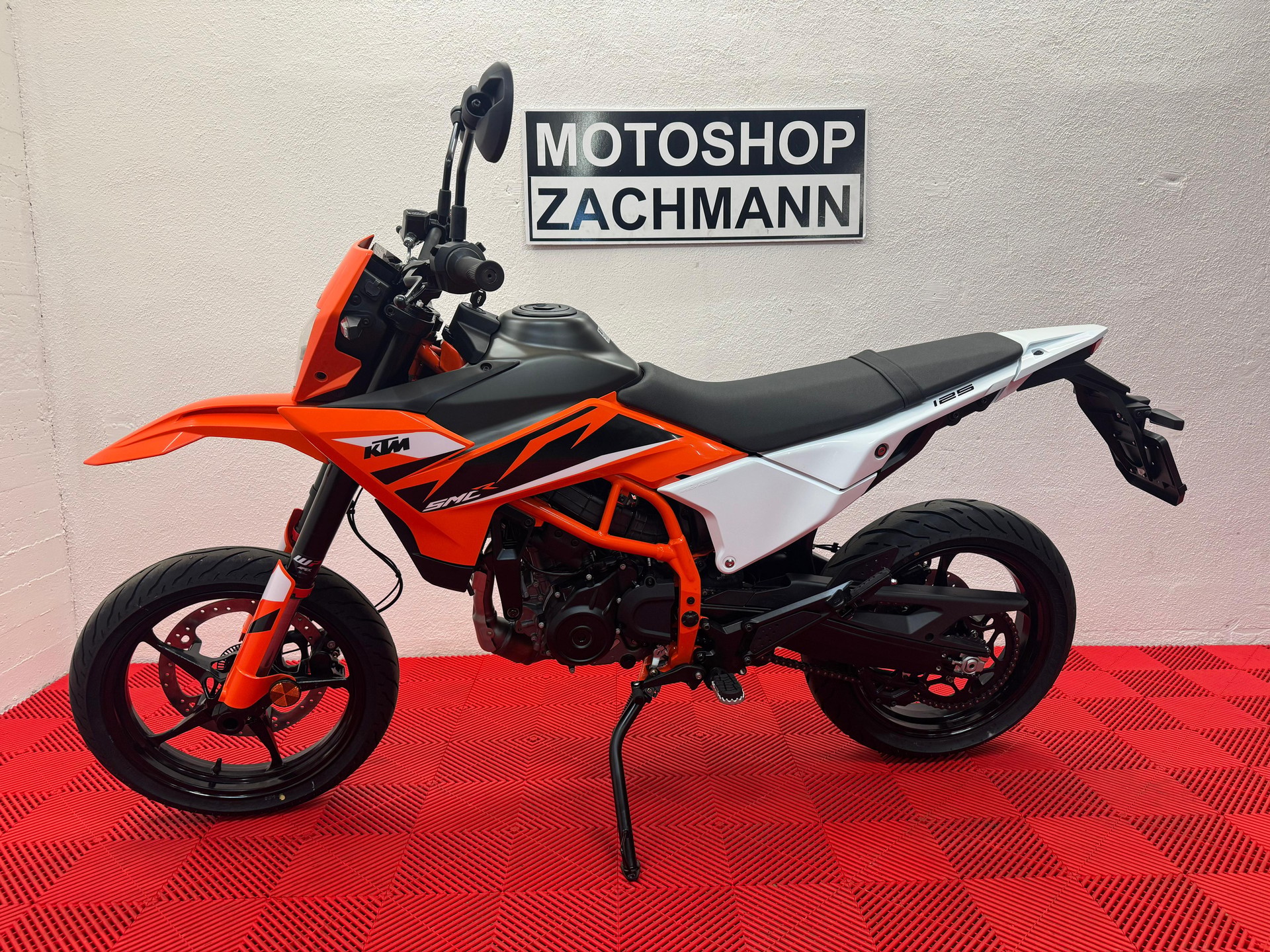 KTM 125 SMC R-image-4