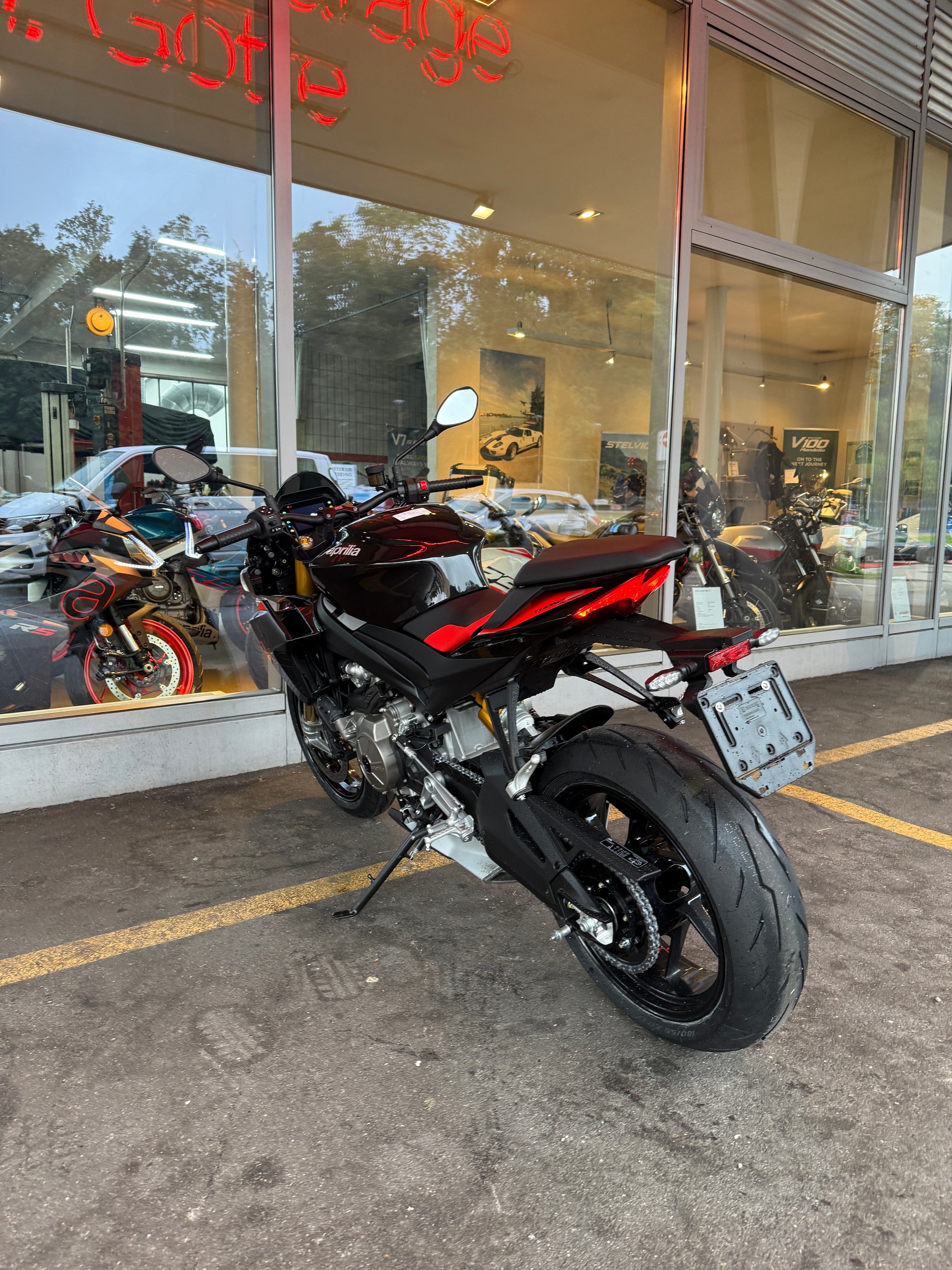 APRILIA Tuono 660 E5+ Factory-image-9