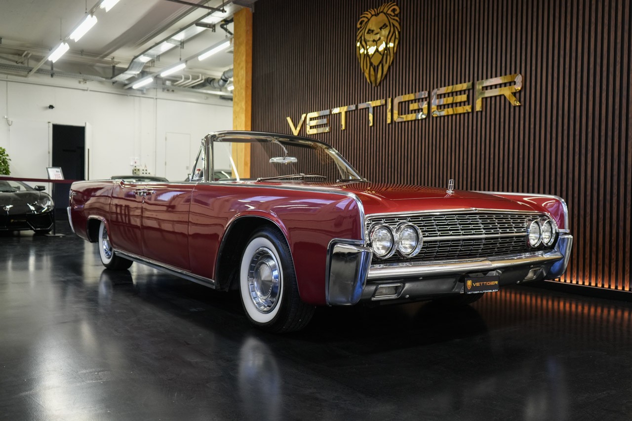 LINCOLN CONTINENTAL