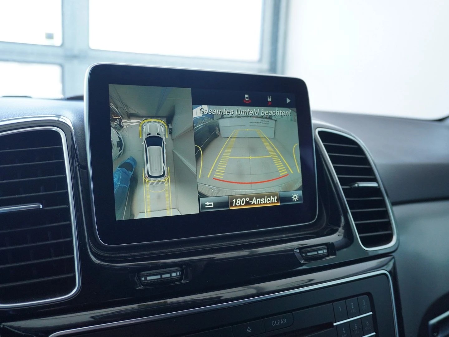MERCEDES-BENZ GLE 500 e 4Matic 7G-Tronic-image-5