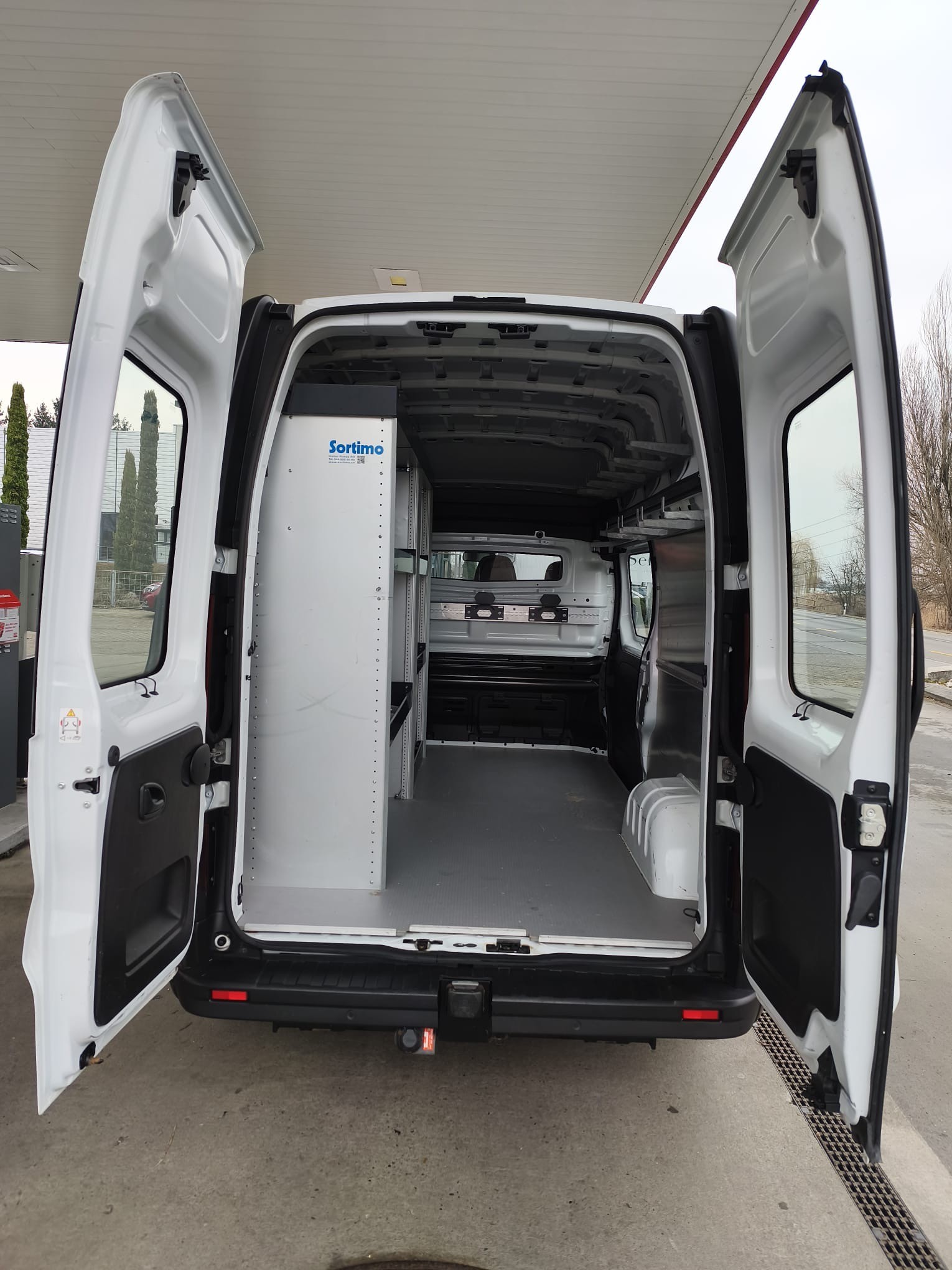 RENAULT Trafic 2.0 Blue dCi 150 Business L1H2 EN-image-14