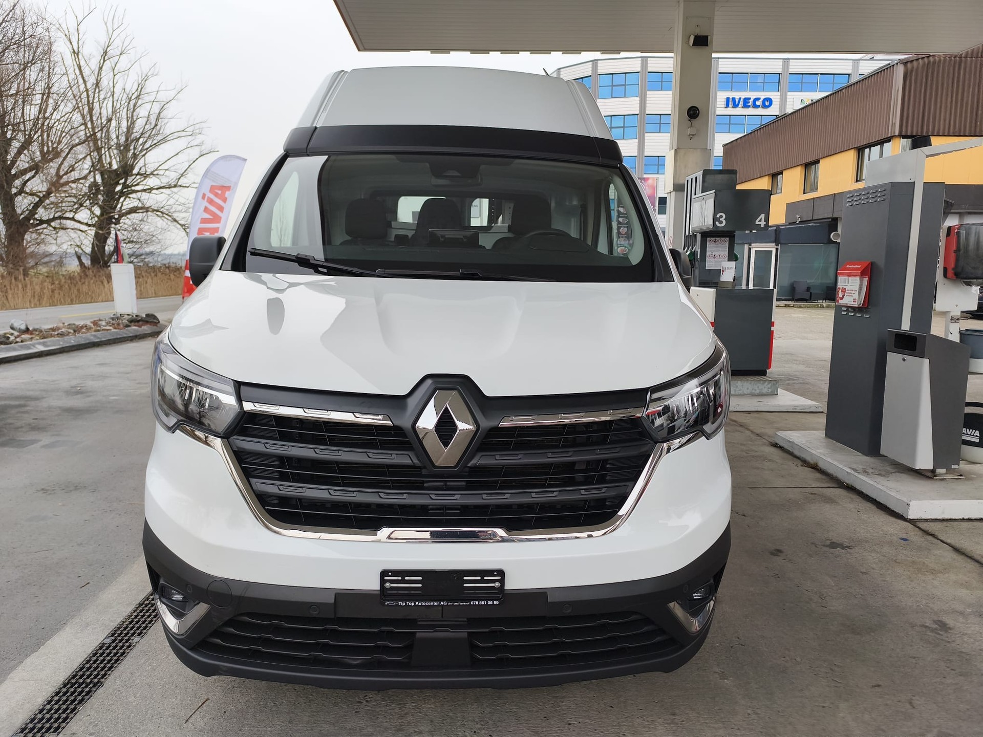 RENAULT Trafic 2.0 Blue dCi 150 Business L1H2 EN-image-4